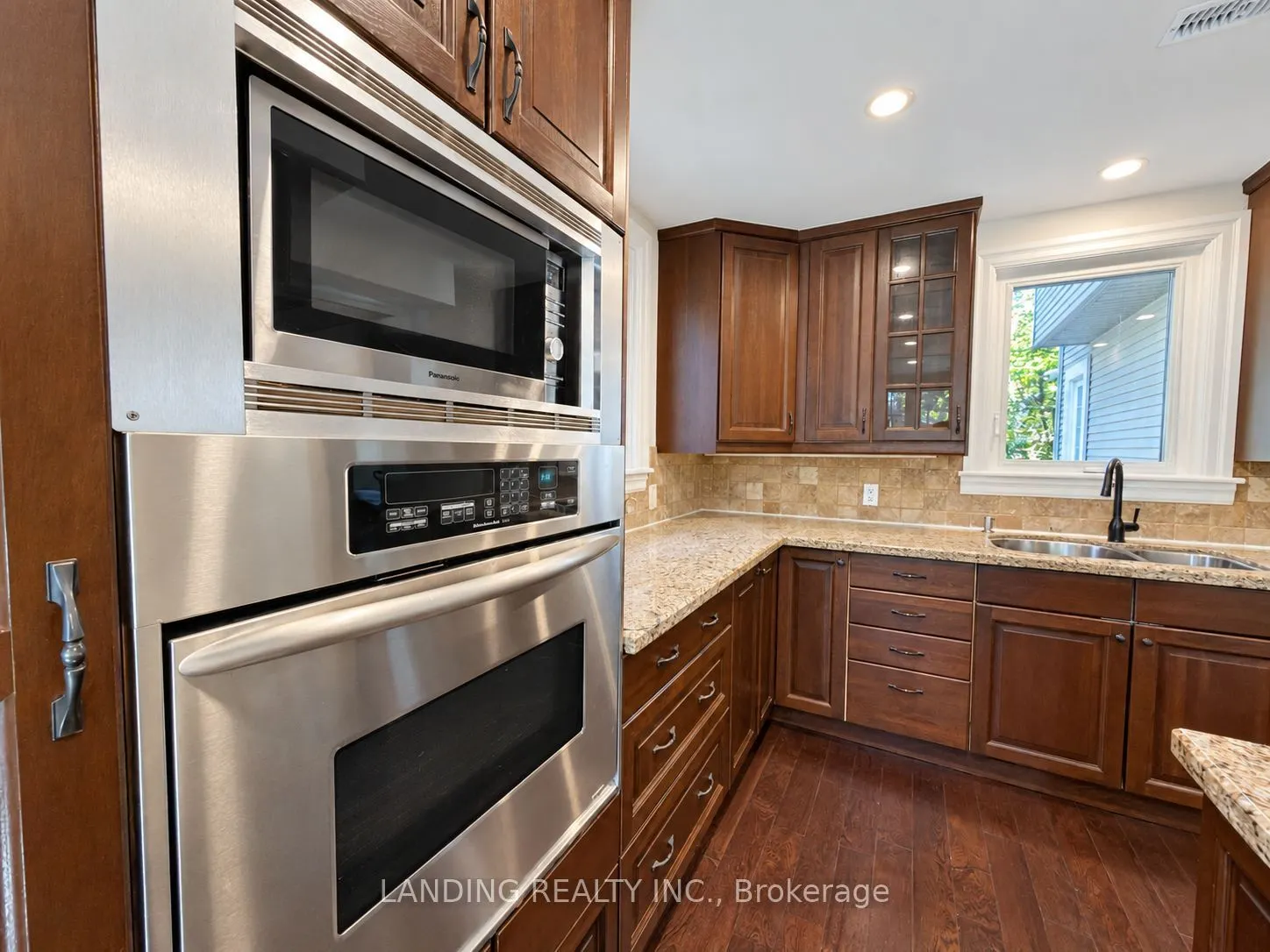 78 Glendora Avenue