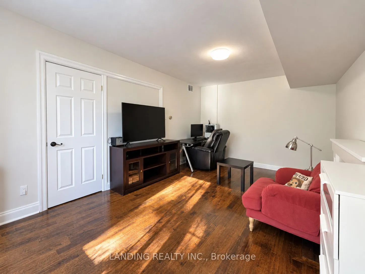 78 Glendora Avenue