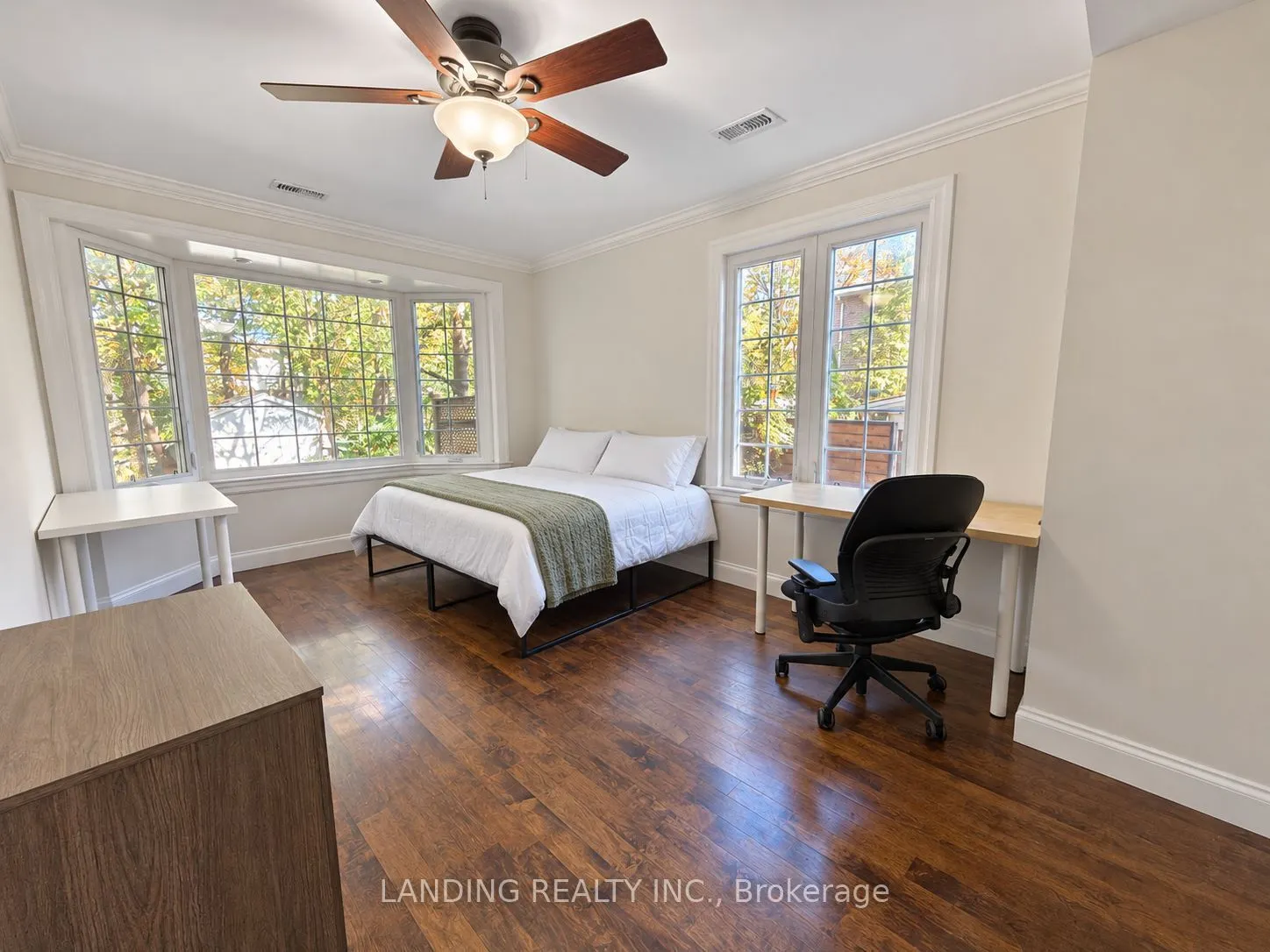 78 Glendora Avenue