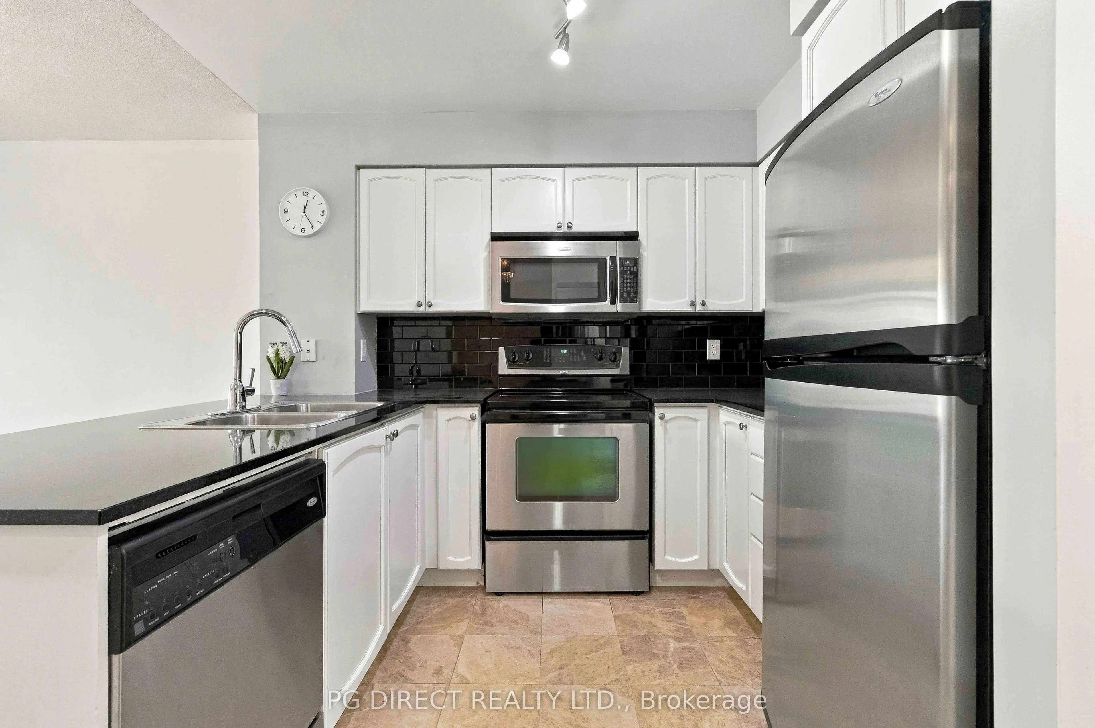 231 Fort York Boulevard #412