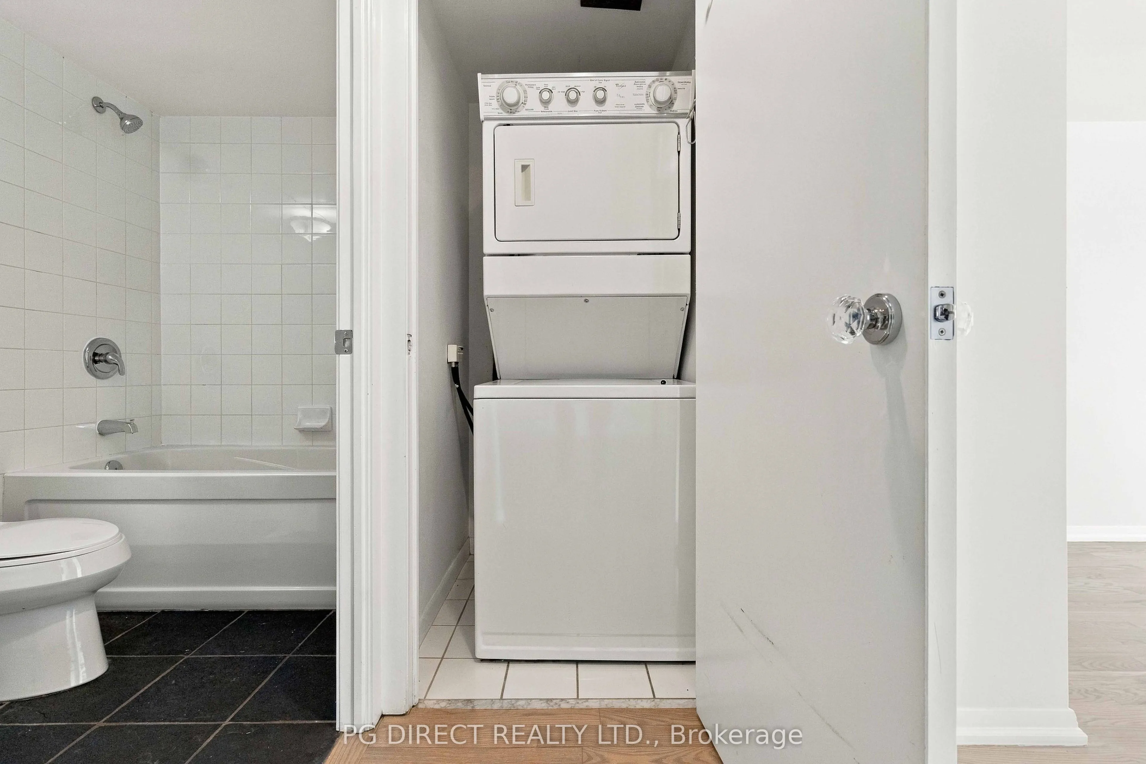 231 Fort York Boulevard #412