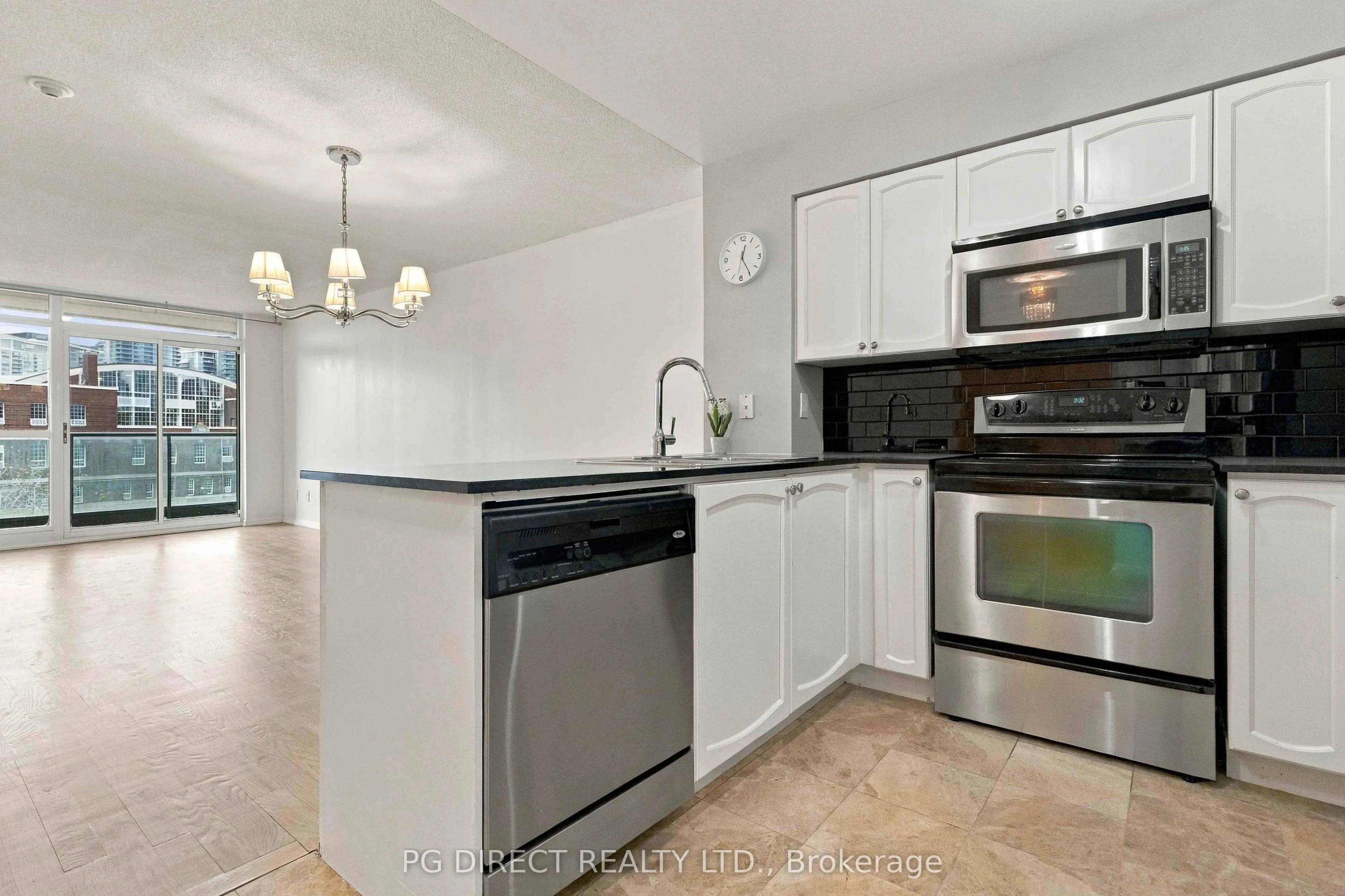 231 Fort York Boulevard #412