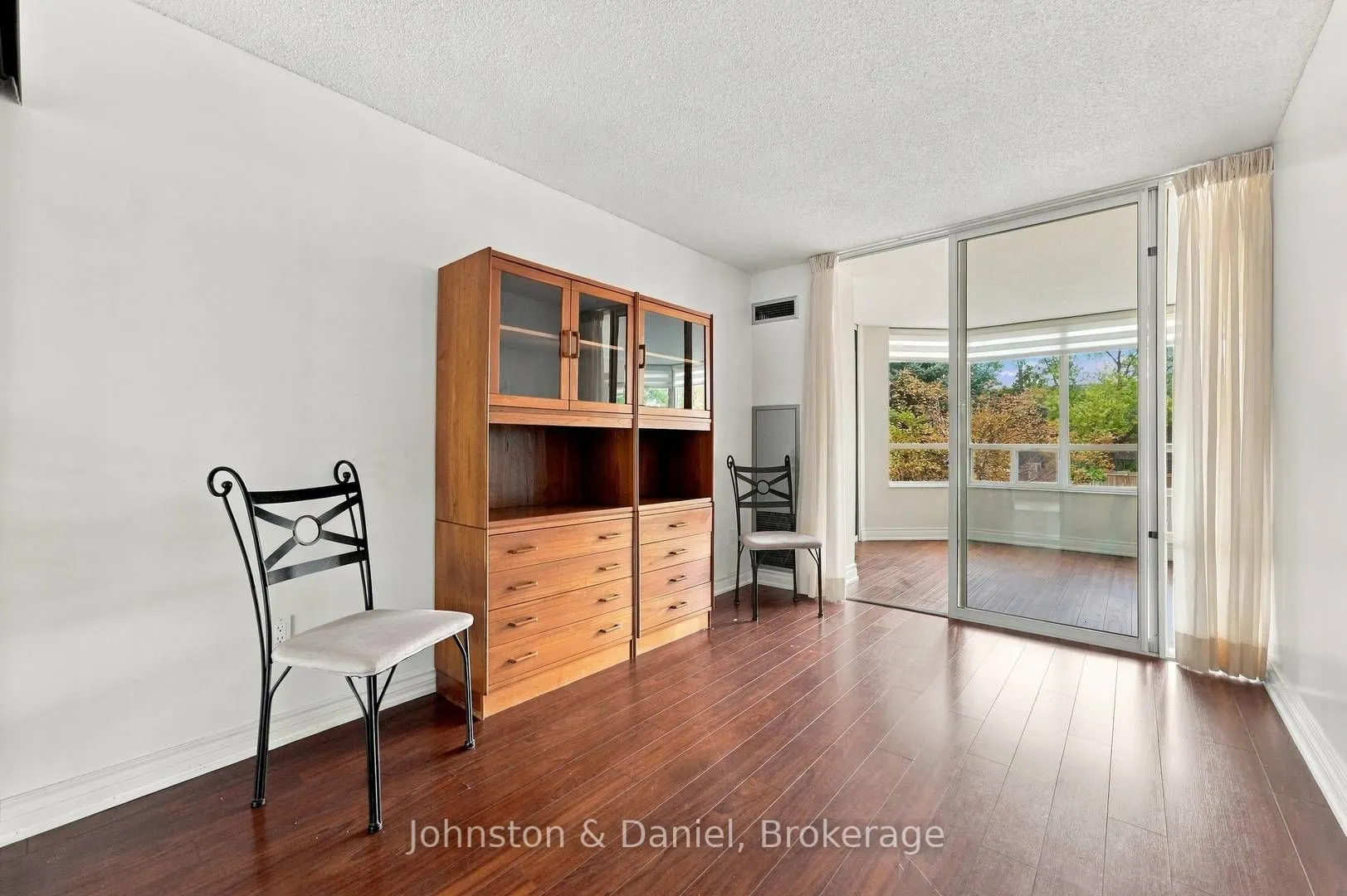 1210 Don Mills Road #210
