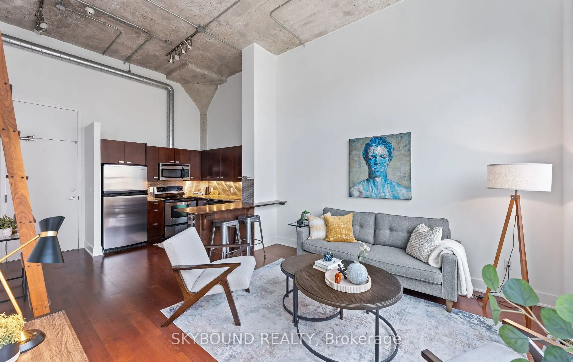 637 Lake Shore Boulevard W #524