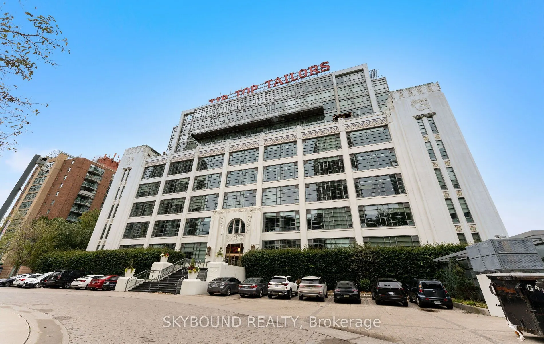 637 Lake Shore Boulevard W #524