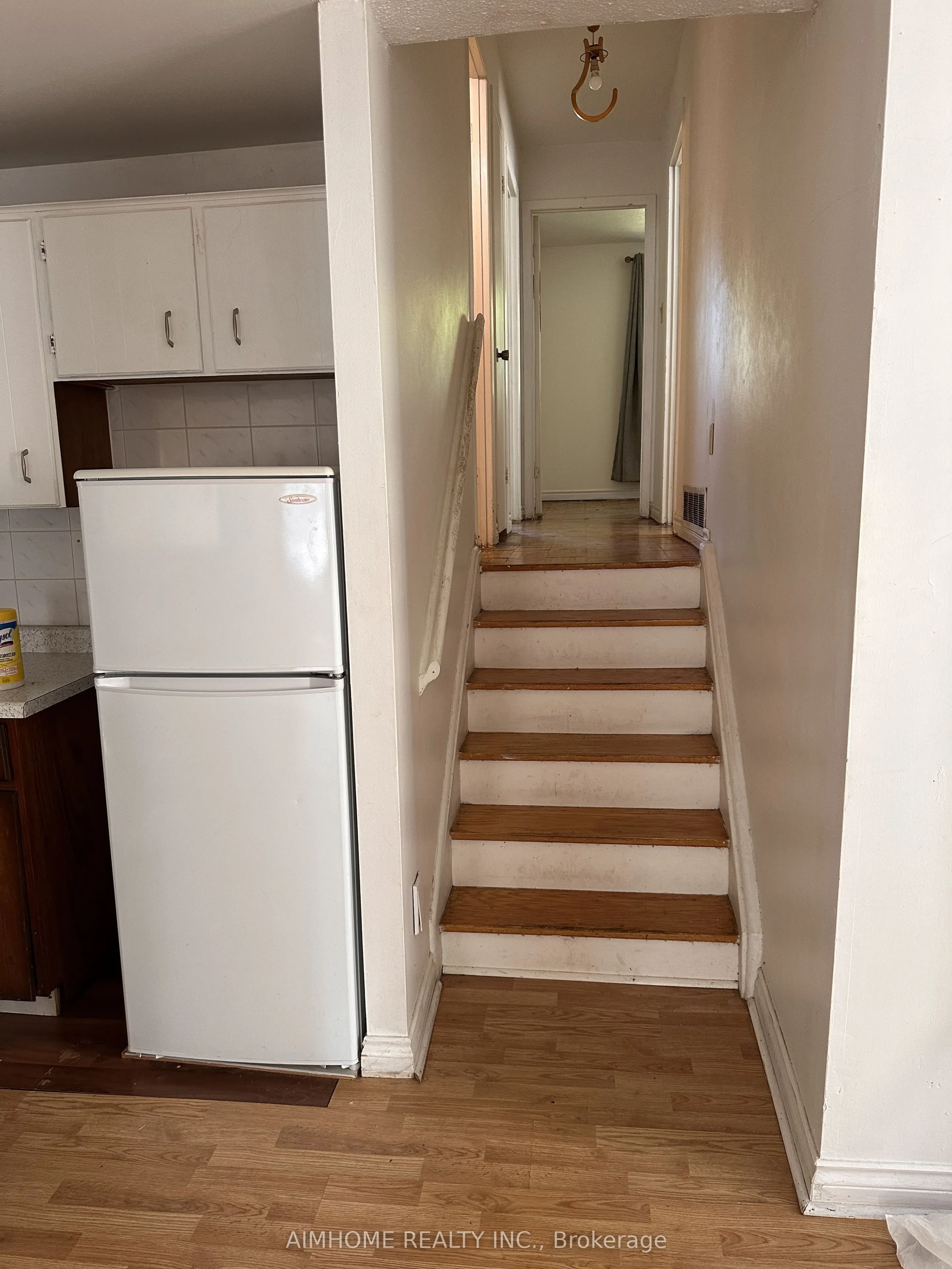 302 Cliffwood Road