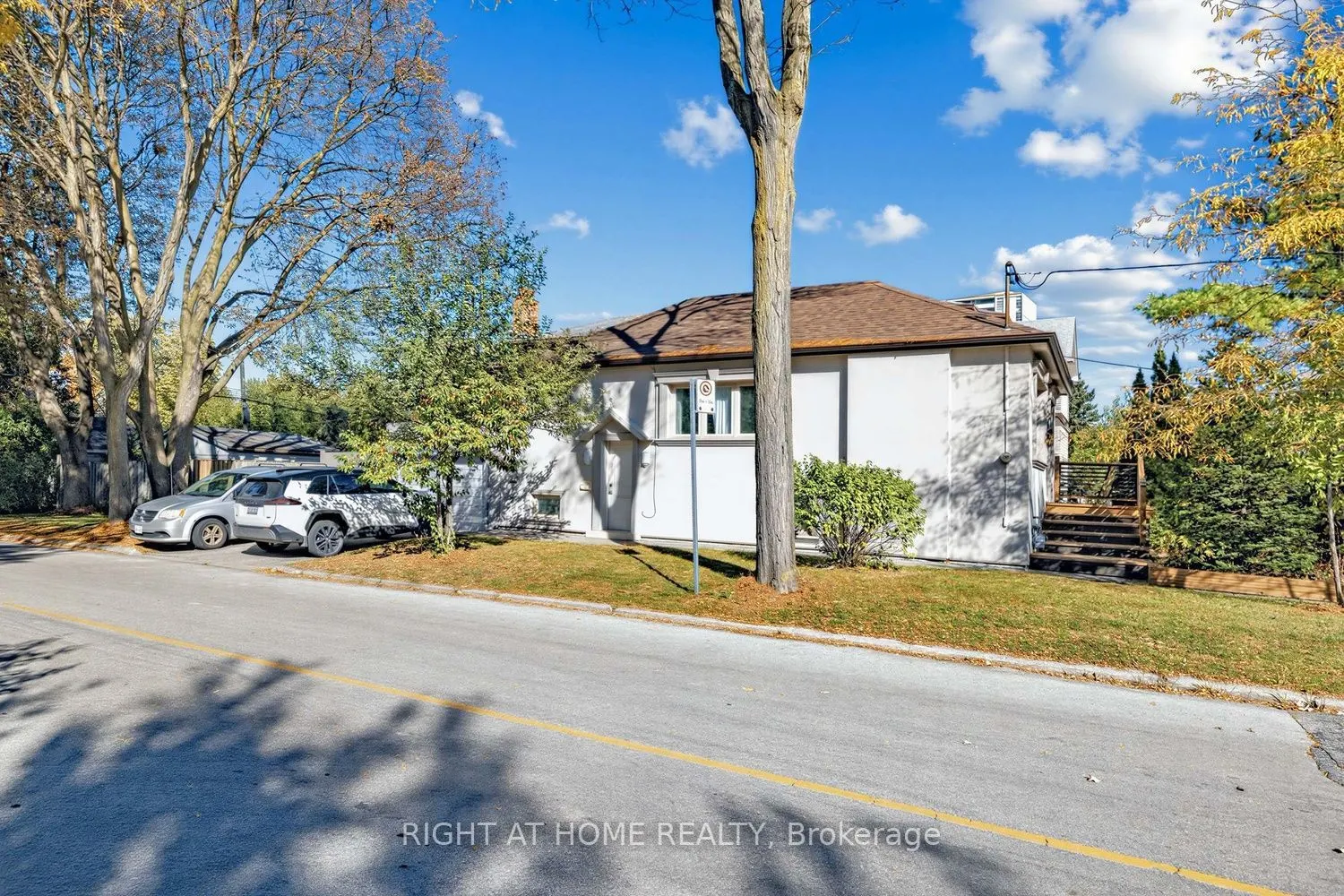 44 Connaught Avenue