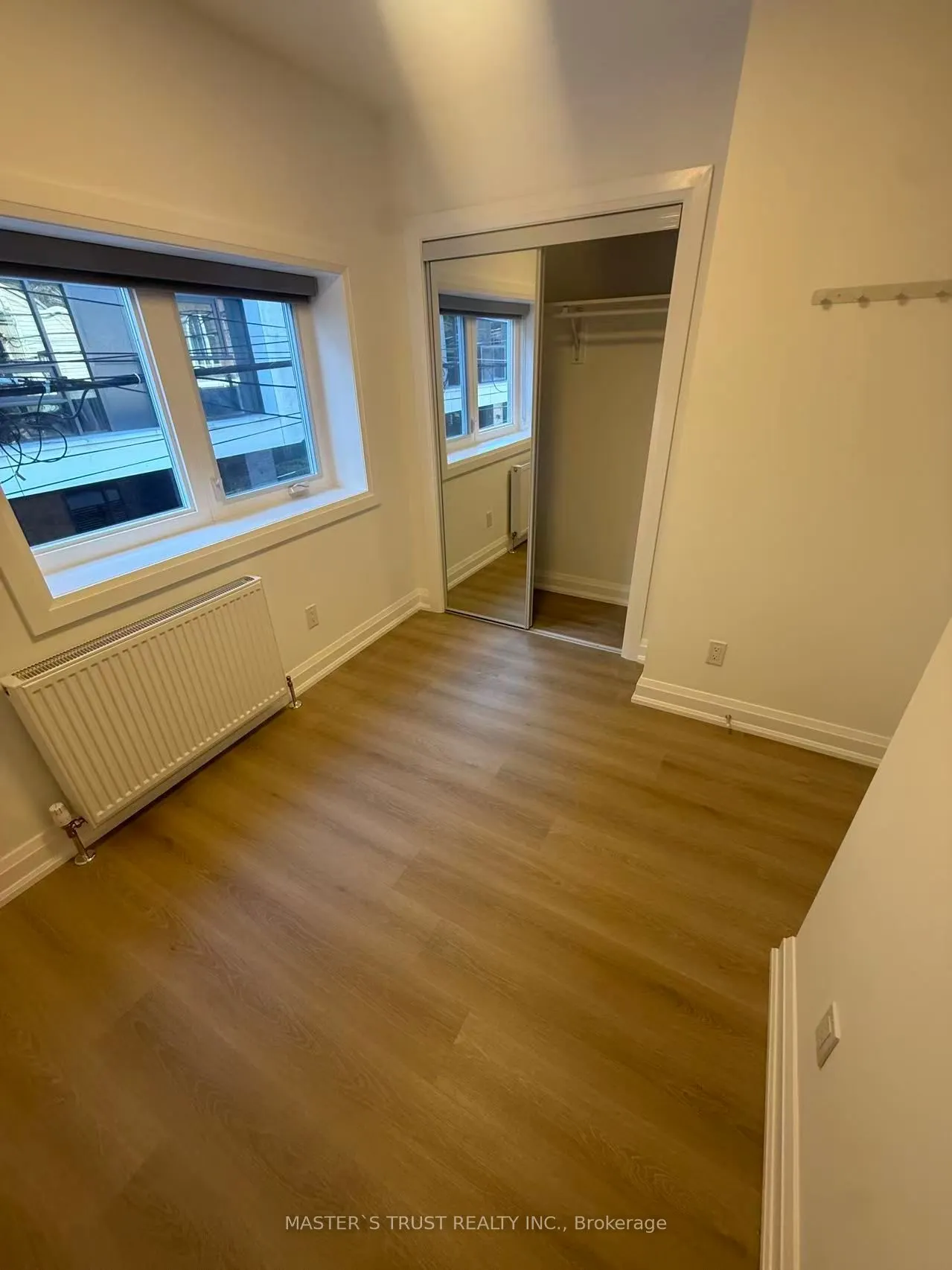 370 Lippincott Street #Unit4