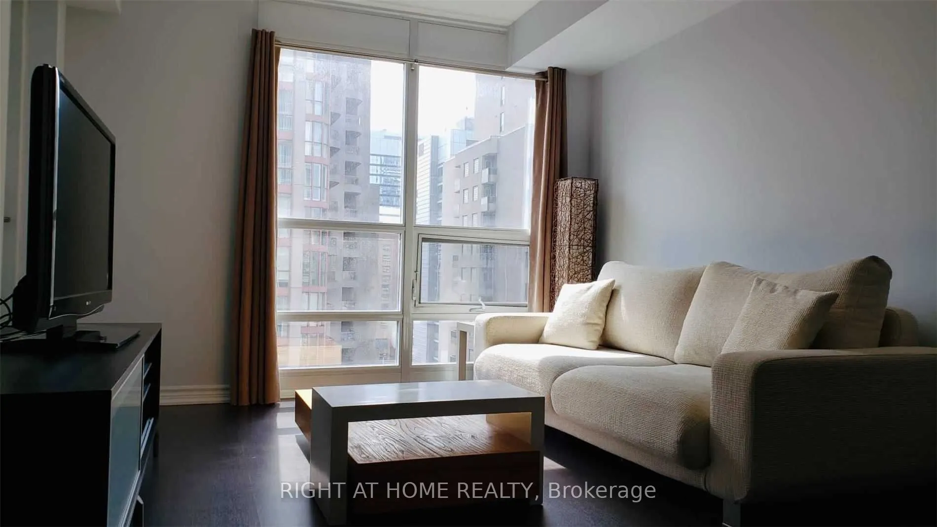 761 Bay Street #1510
