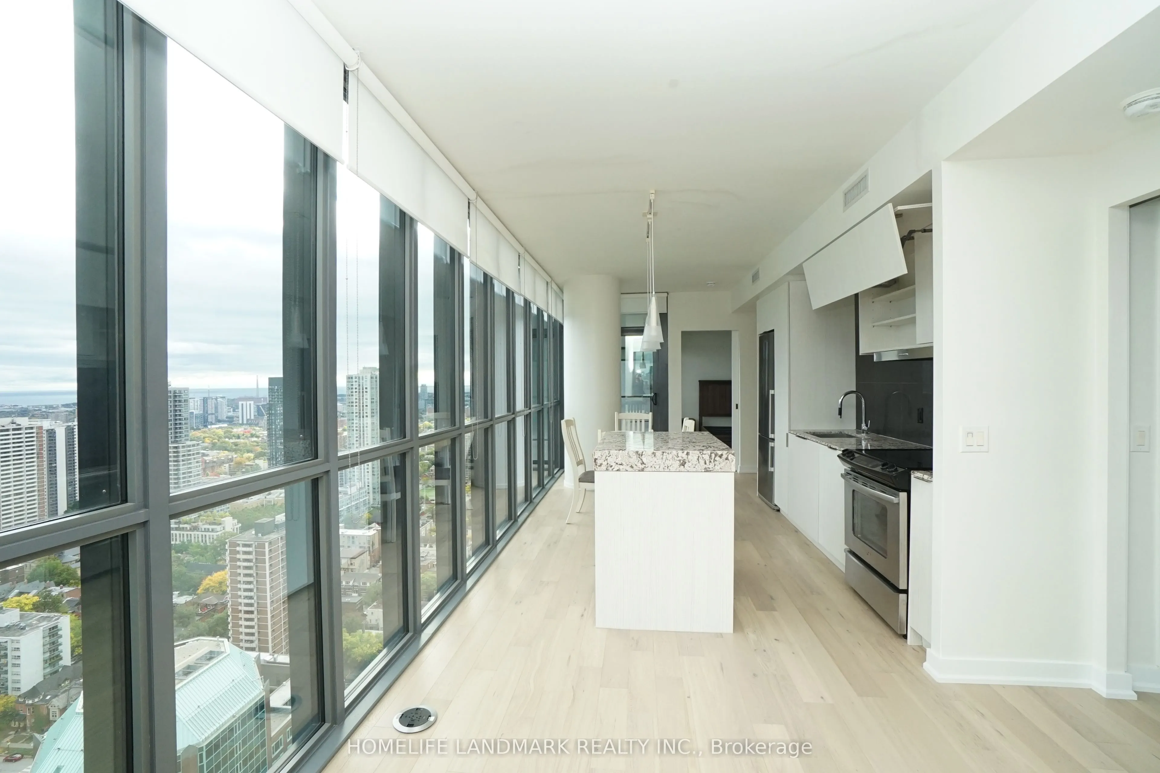 101 Charles Street E #3510