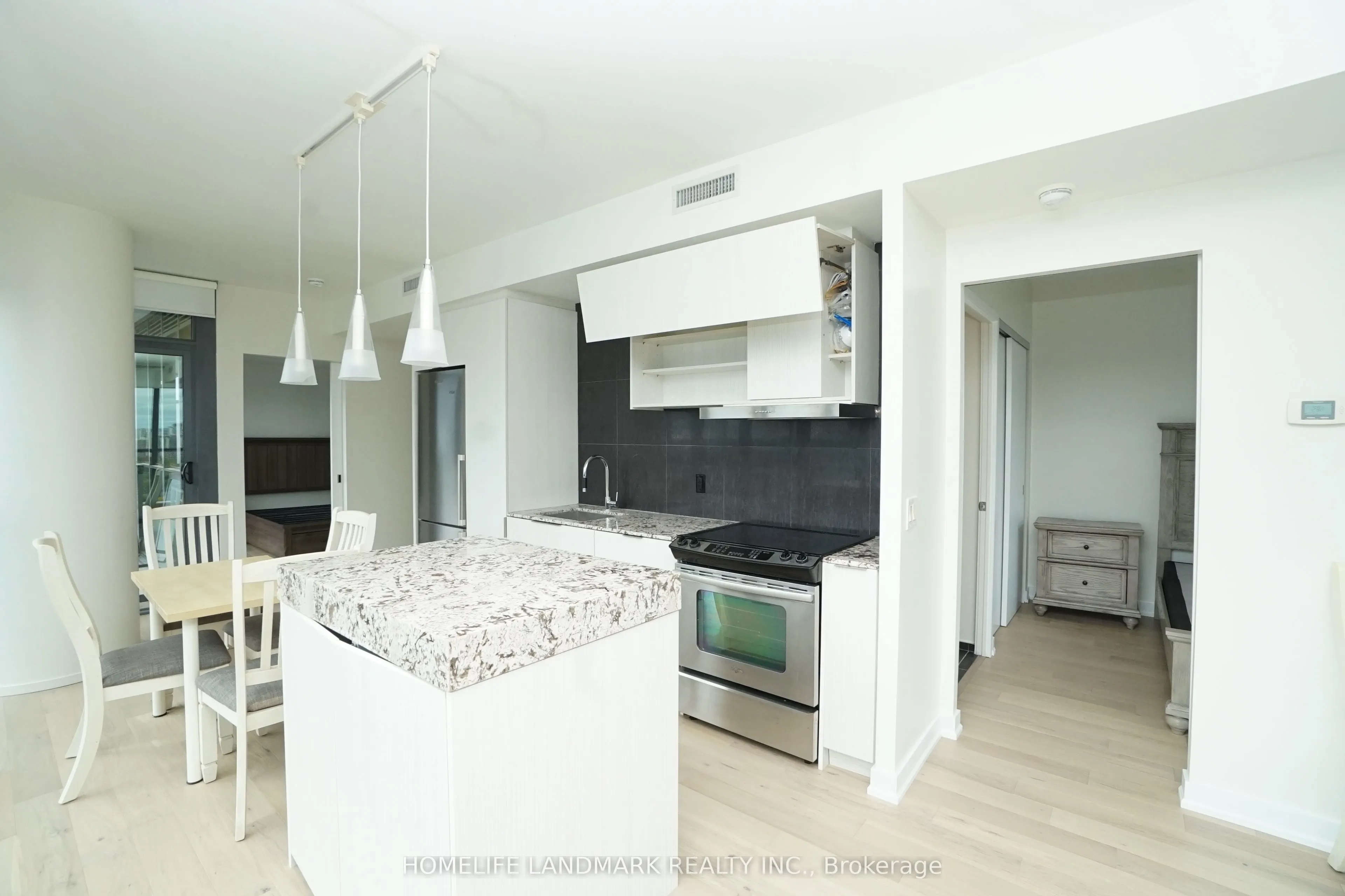 101 Charles Street E #3510