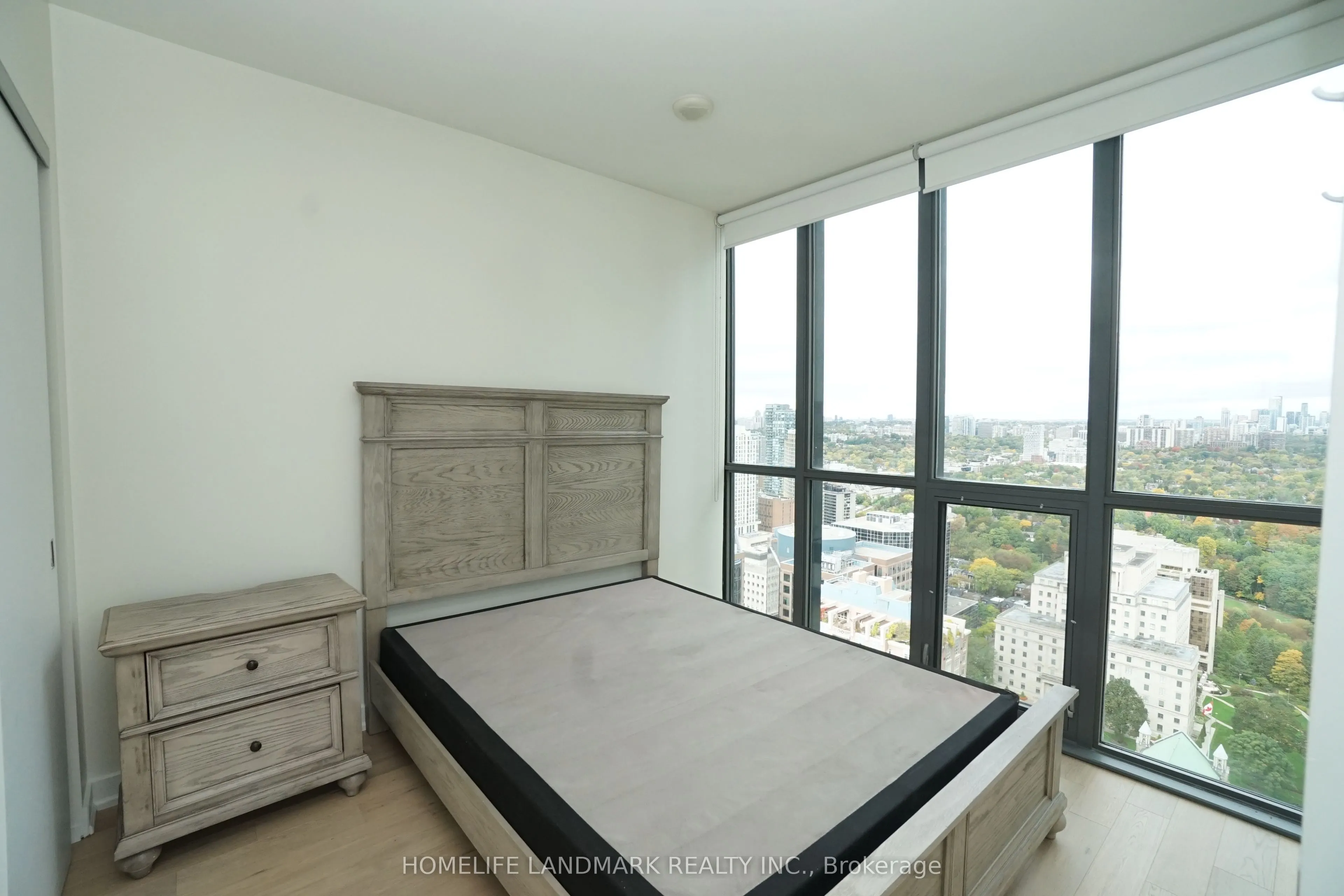 101 Charles Street E #3510