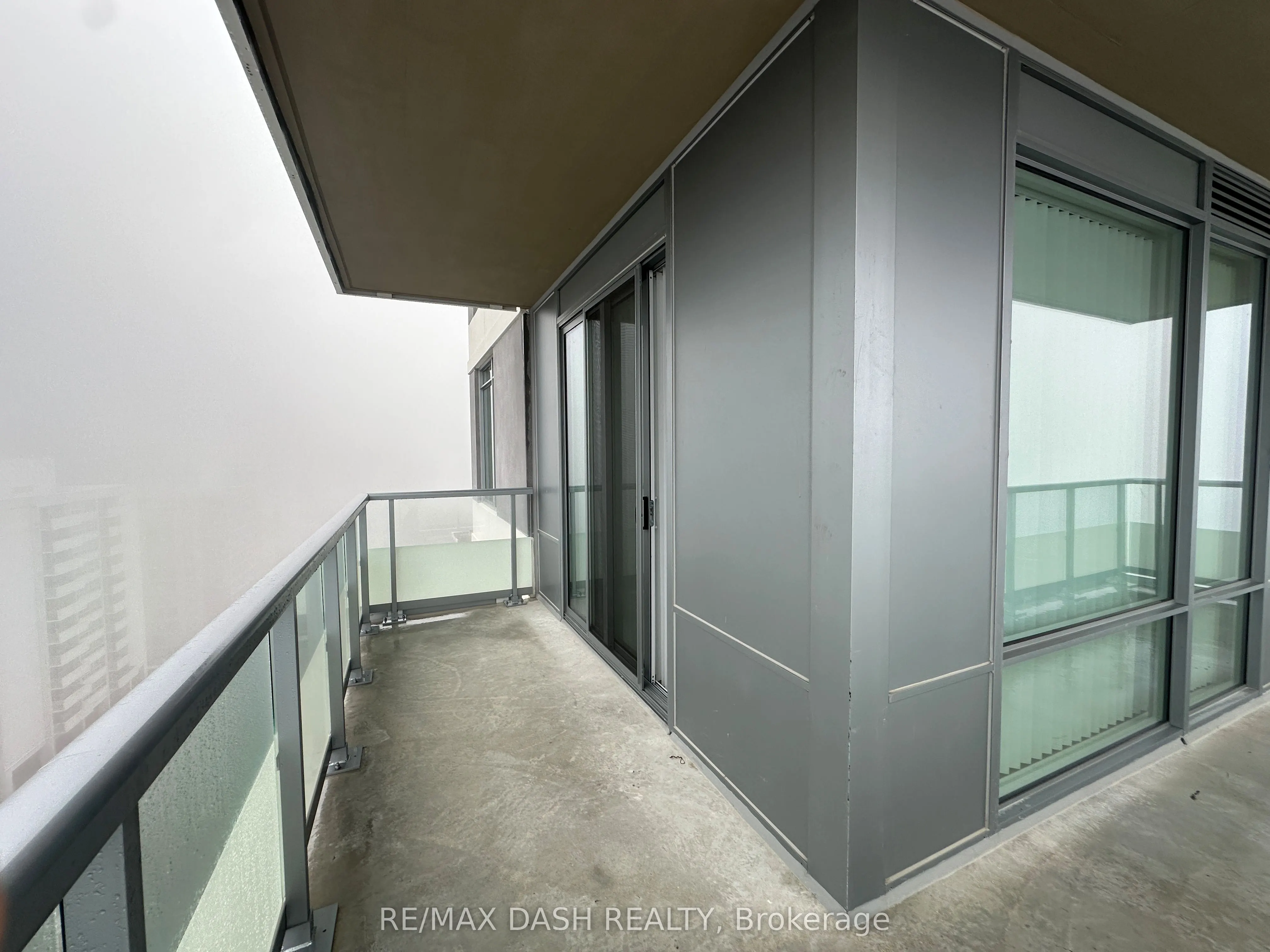 25 Holly Street #2009