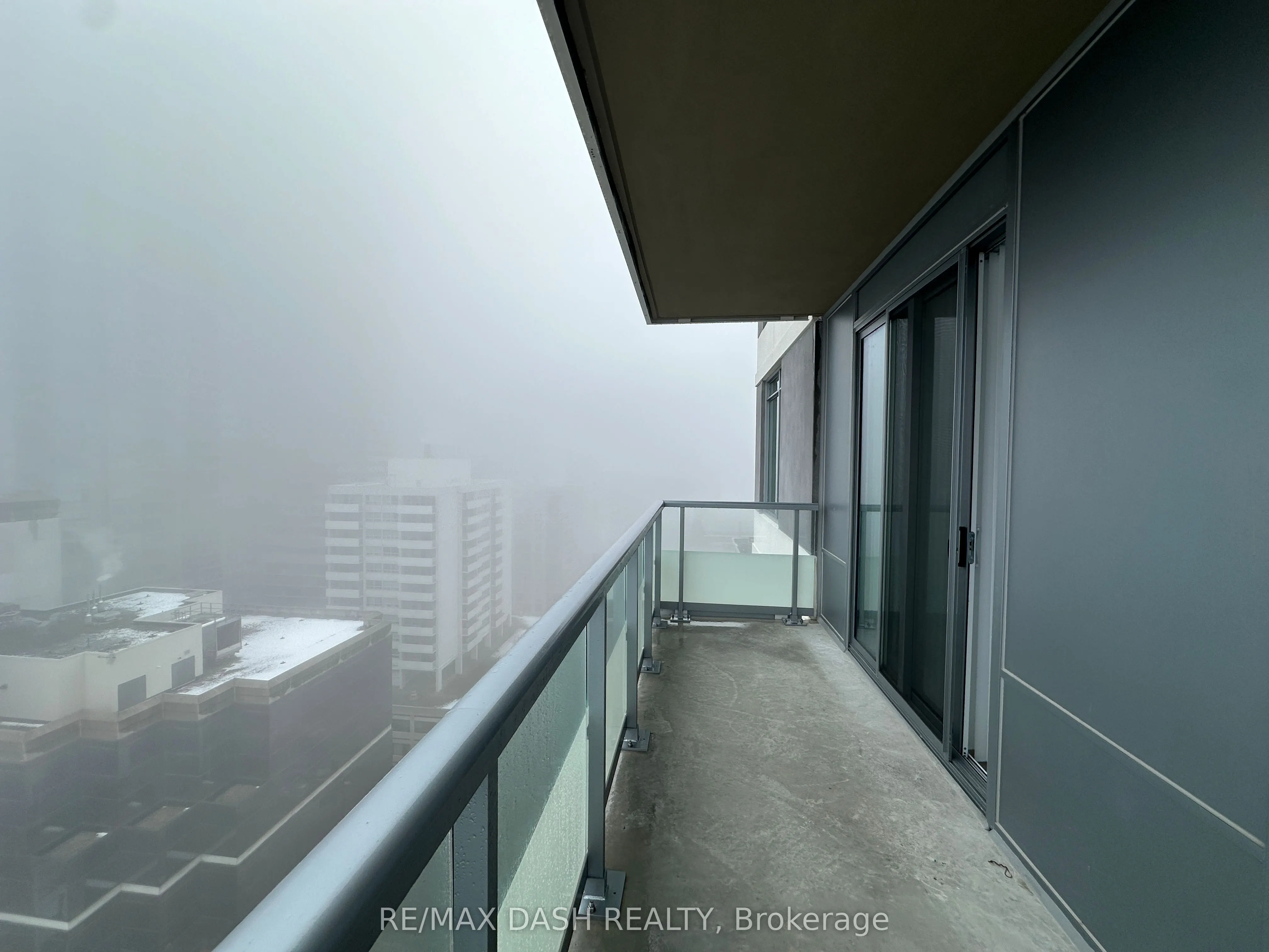 25 Holly Street #2009