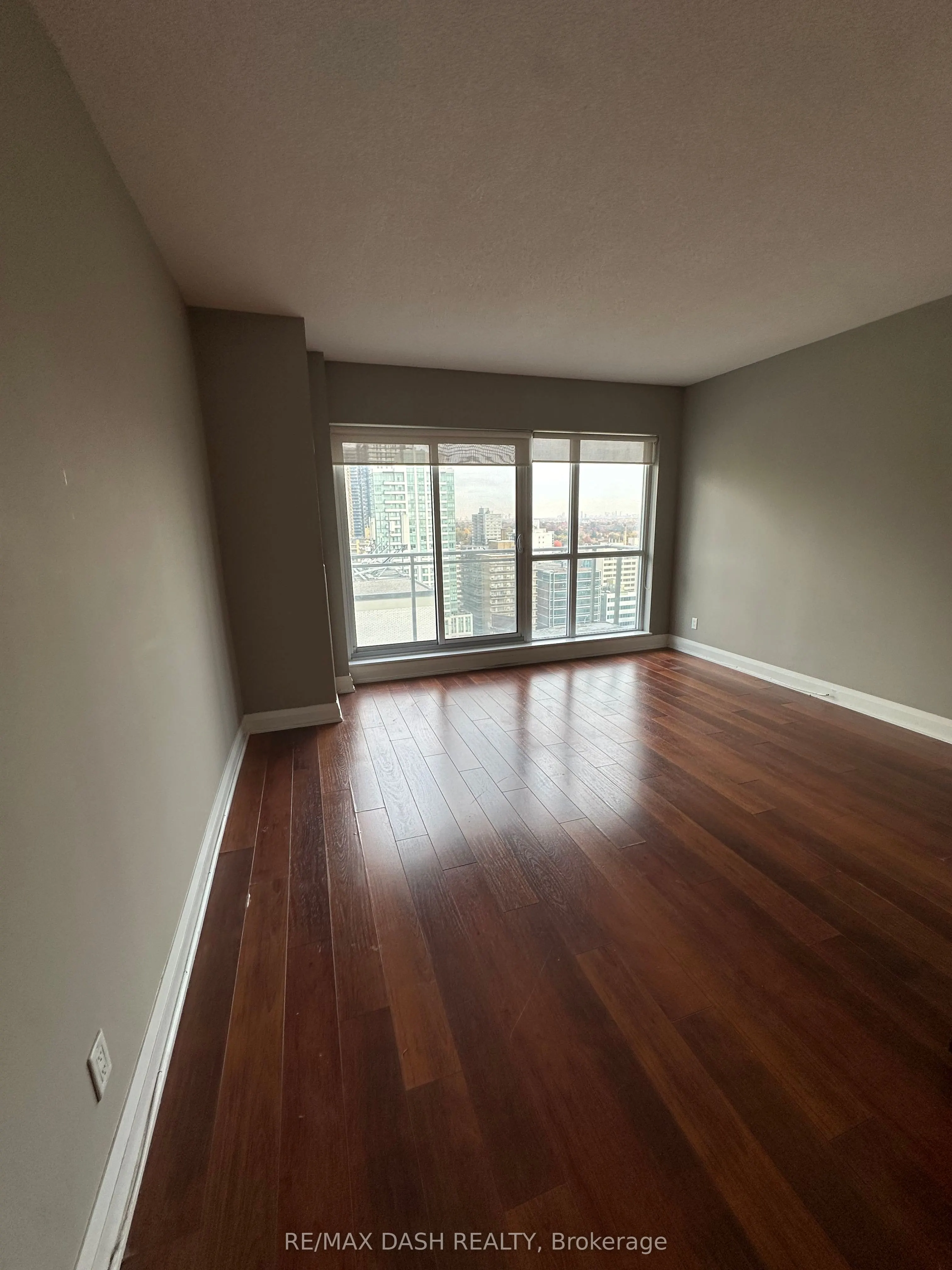 83 Redpath Avenue #1401