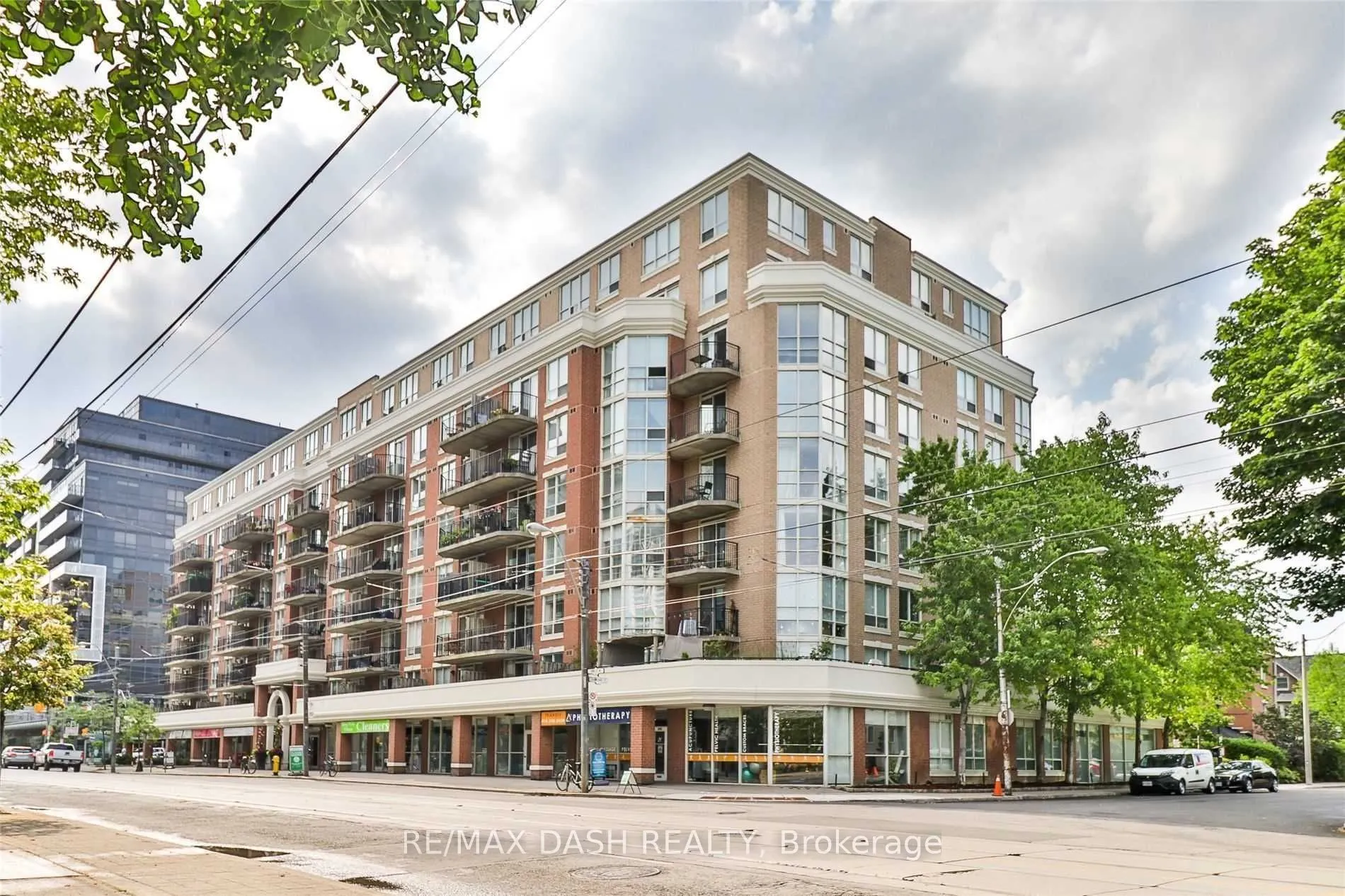 1000 King Street W #705