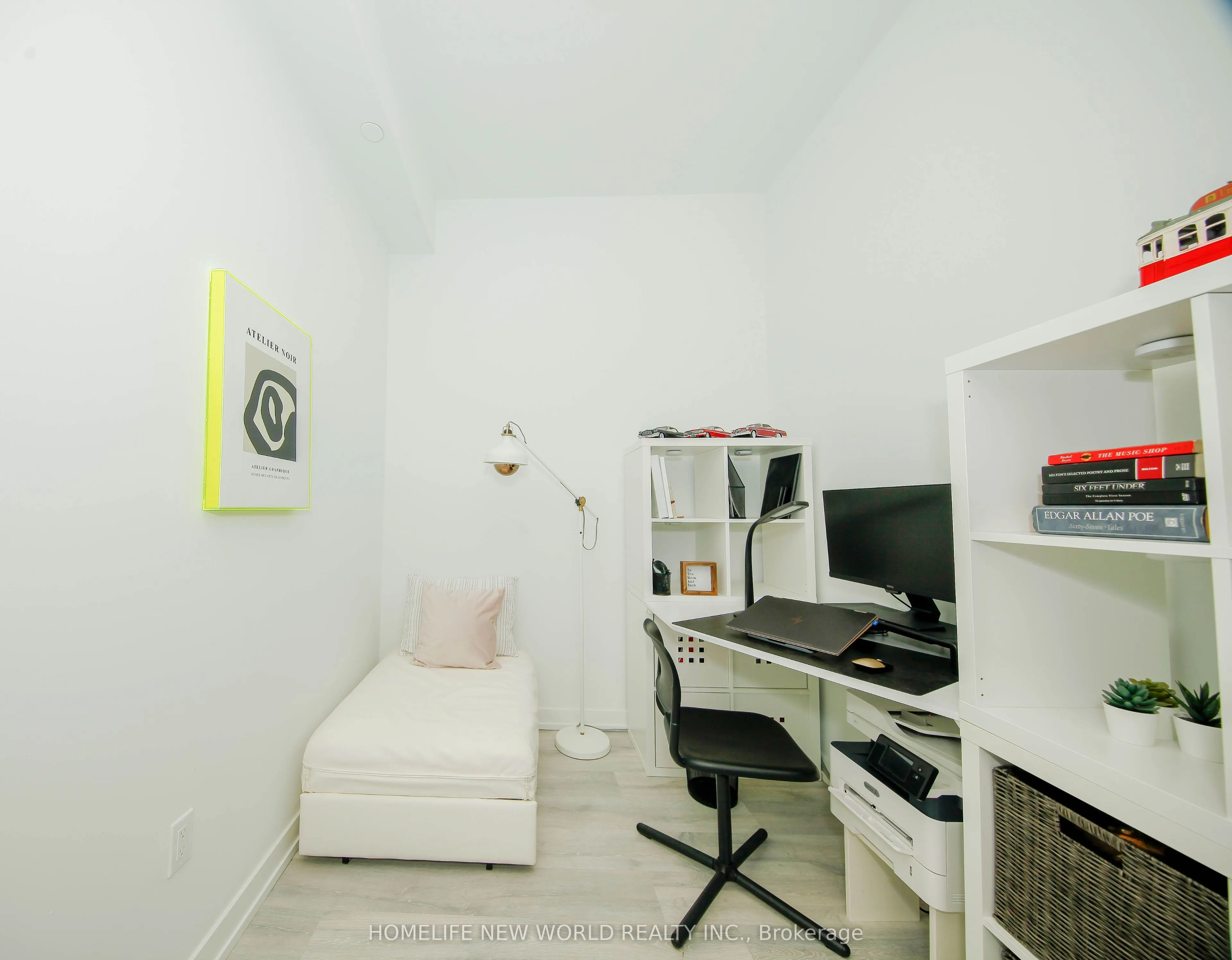 7 Golden Lion Heights #3002