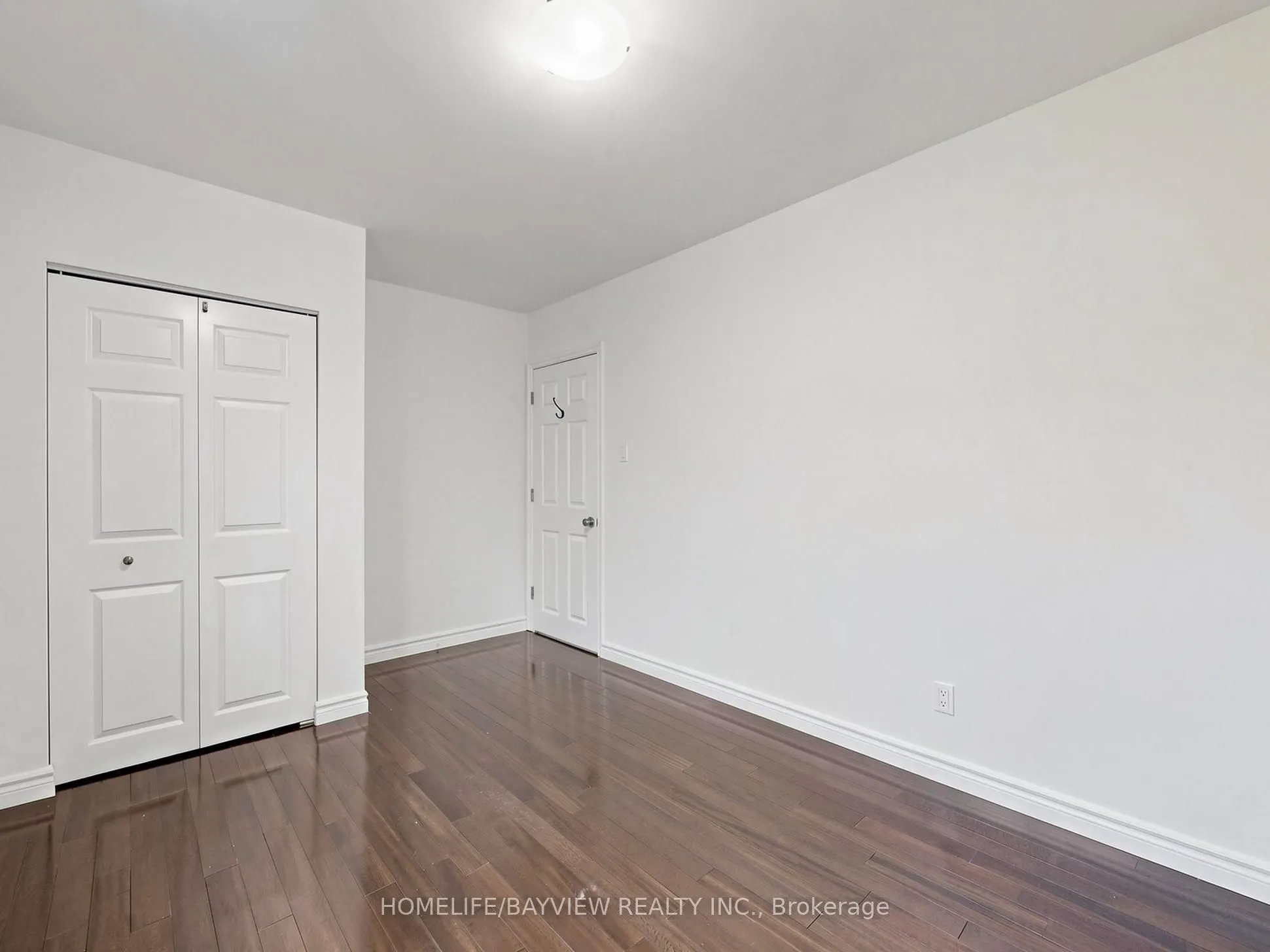 14 Crispin Crescent