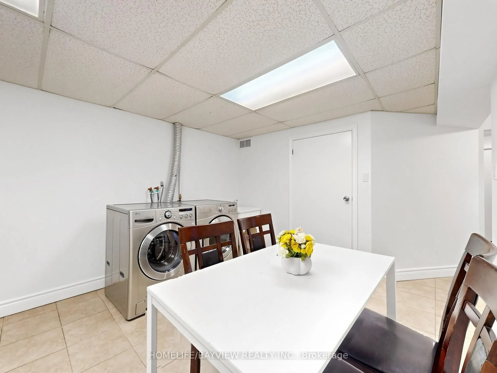 14 Crispin Crescent