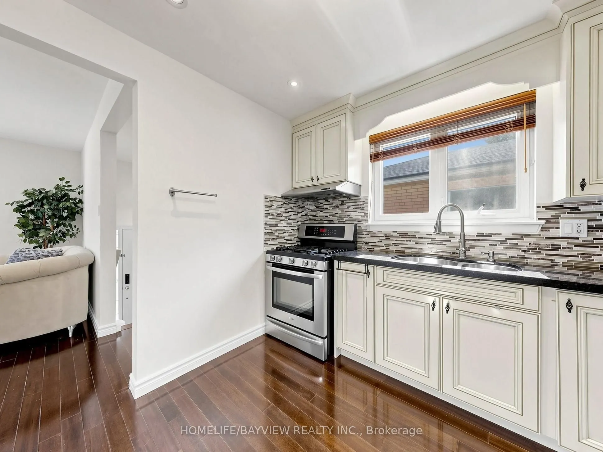 14 Crispin Crescent