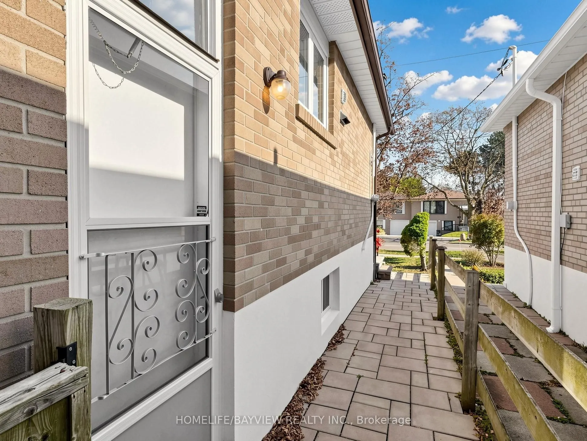14 Crispin Crescent