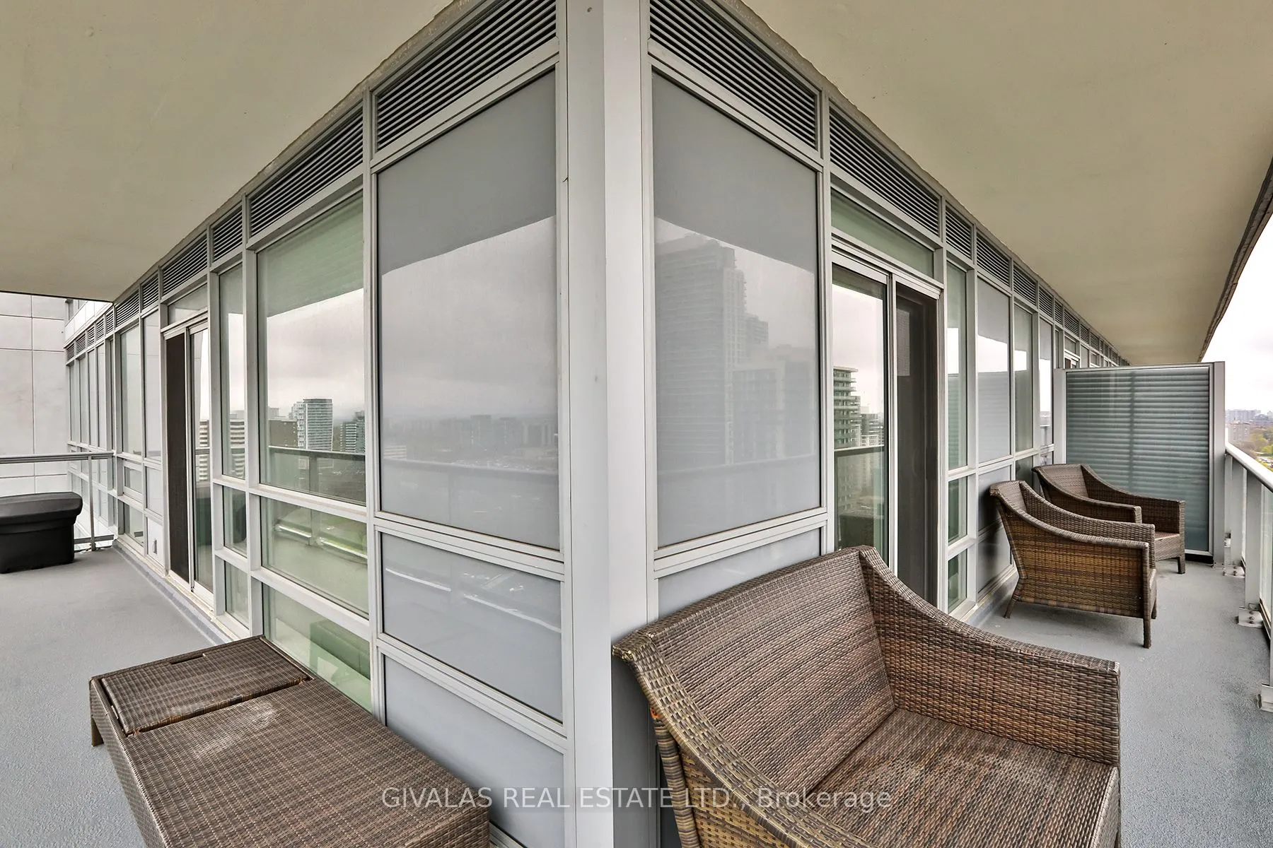 30 Herons Hill Way #2110