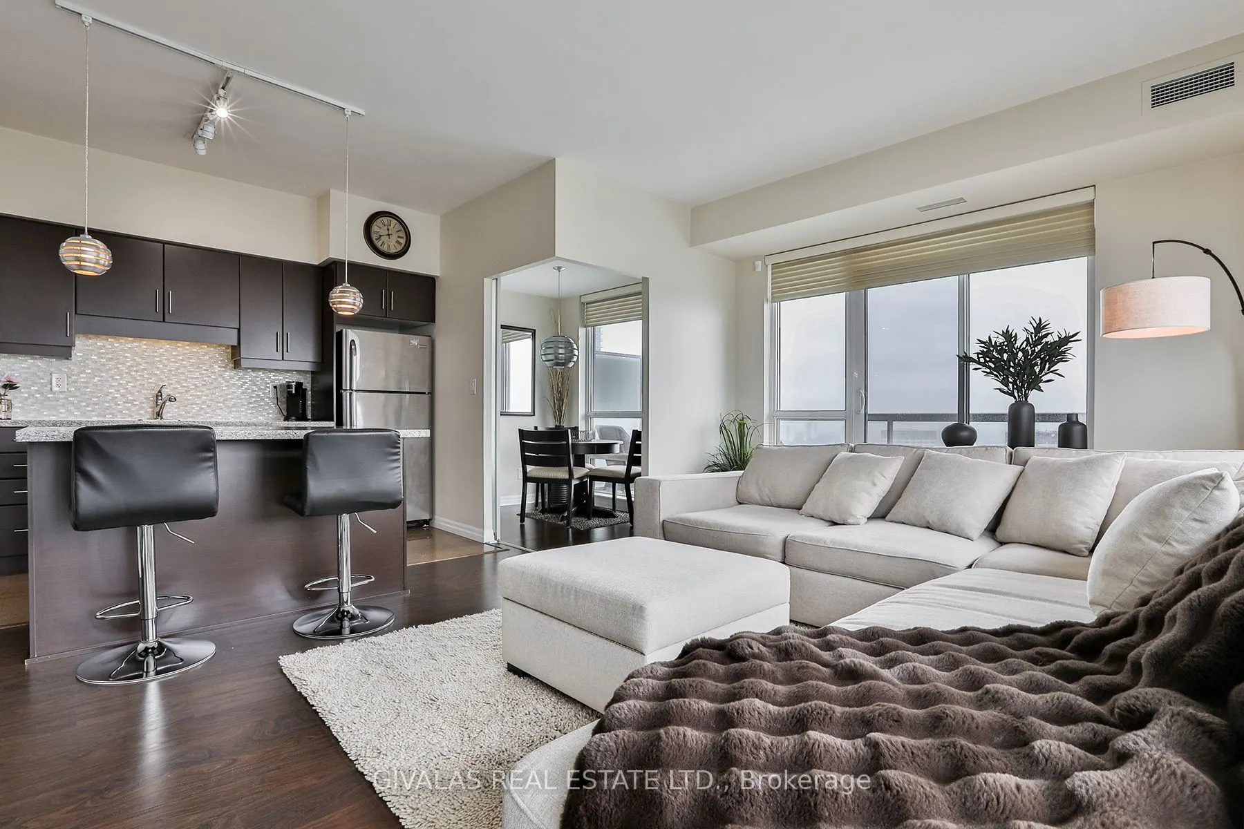 30 Herons Hill Way #2110