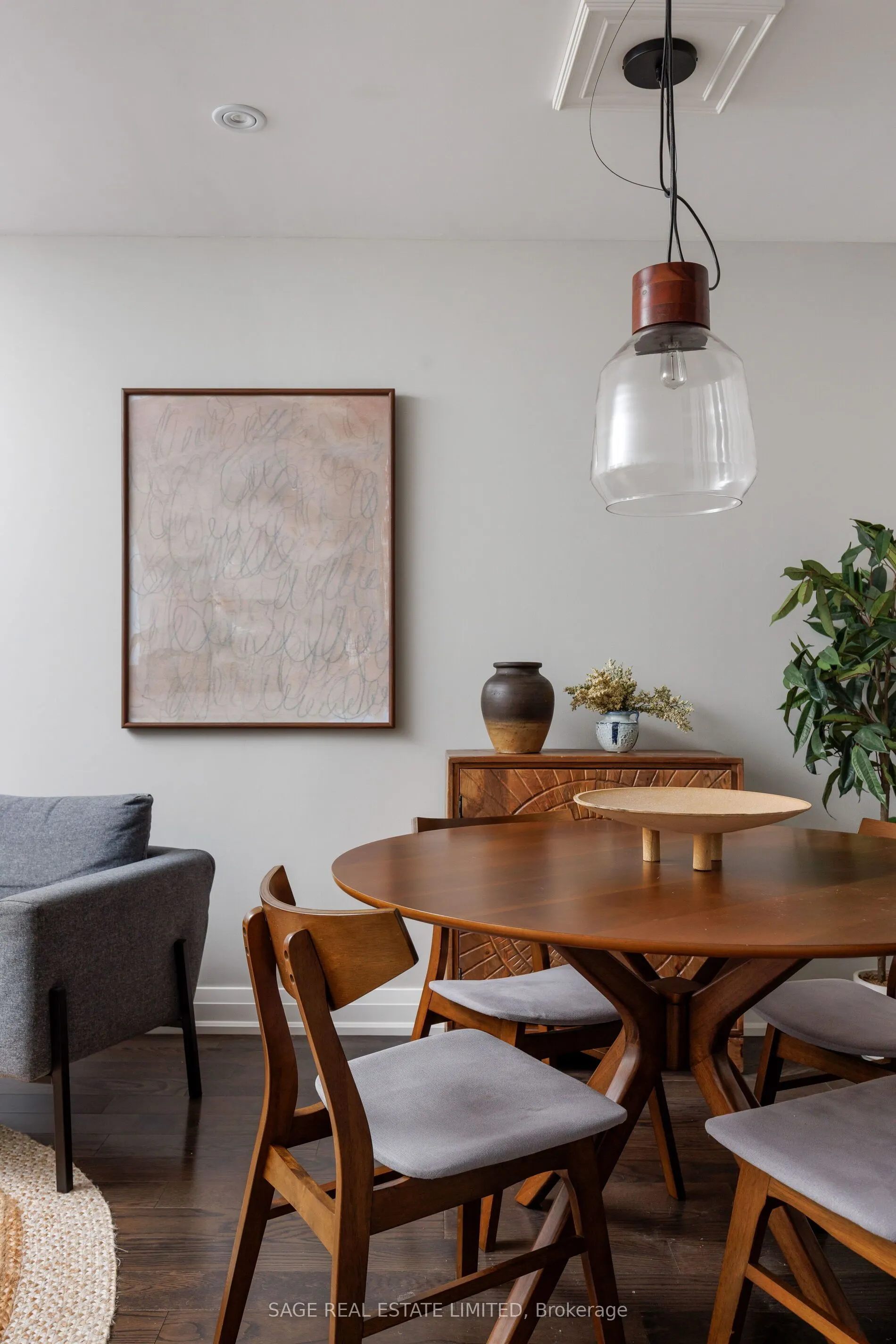 140 Bathurst Street #TH06