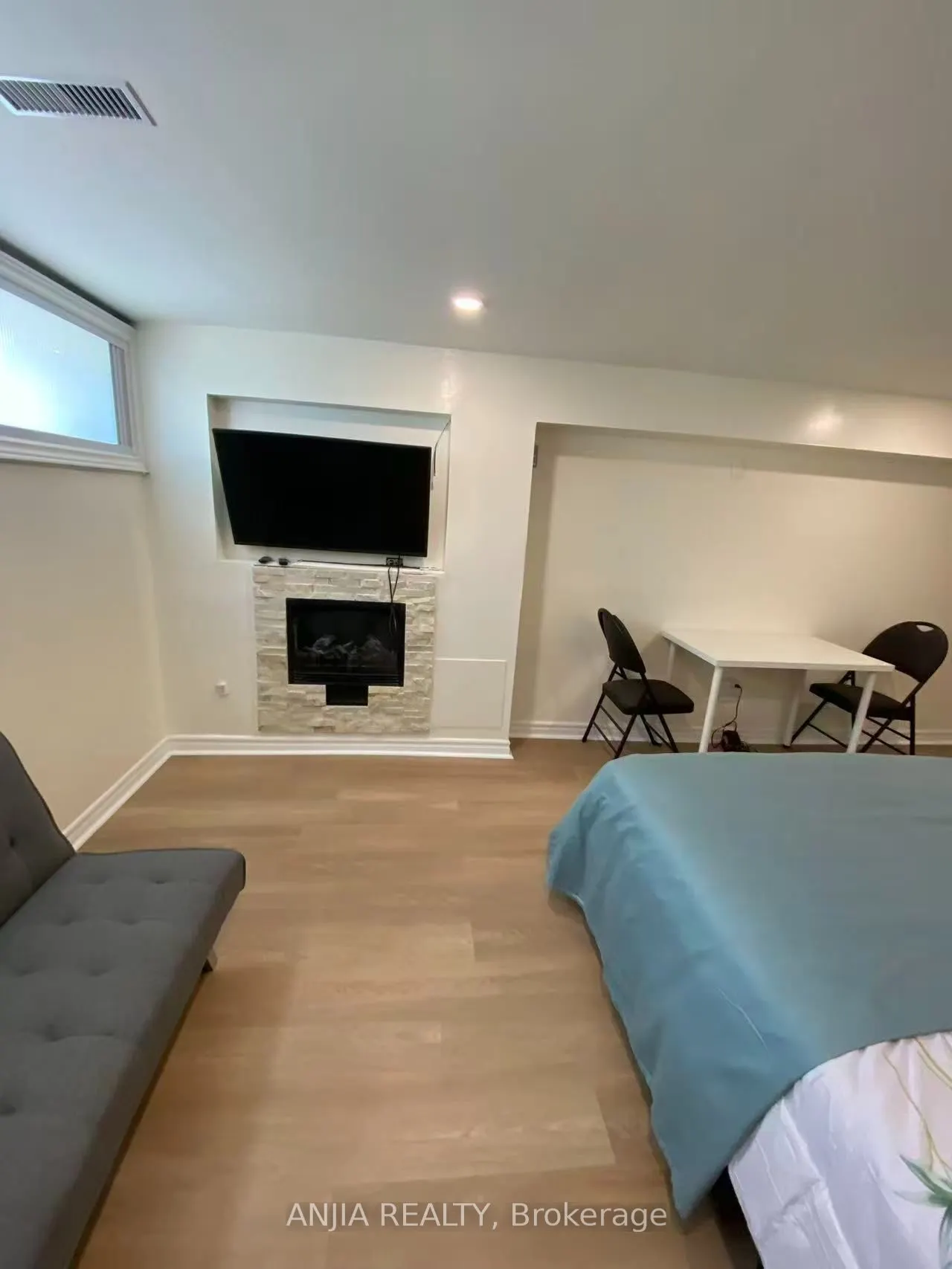 86 Santa Barbara Road