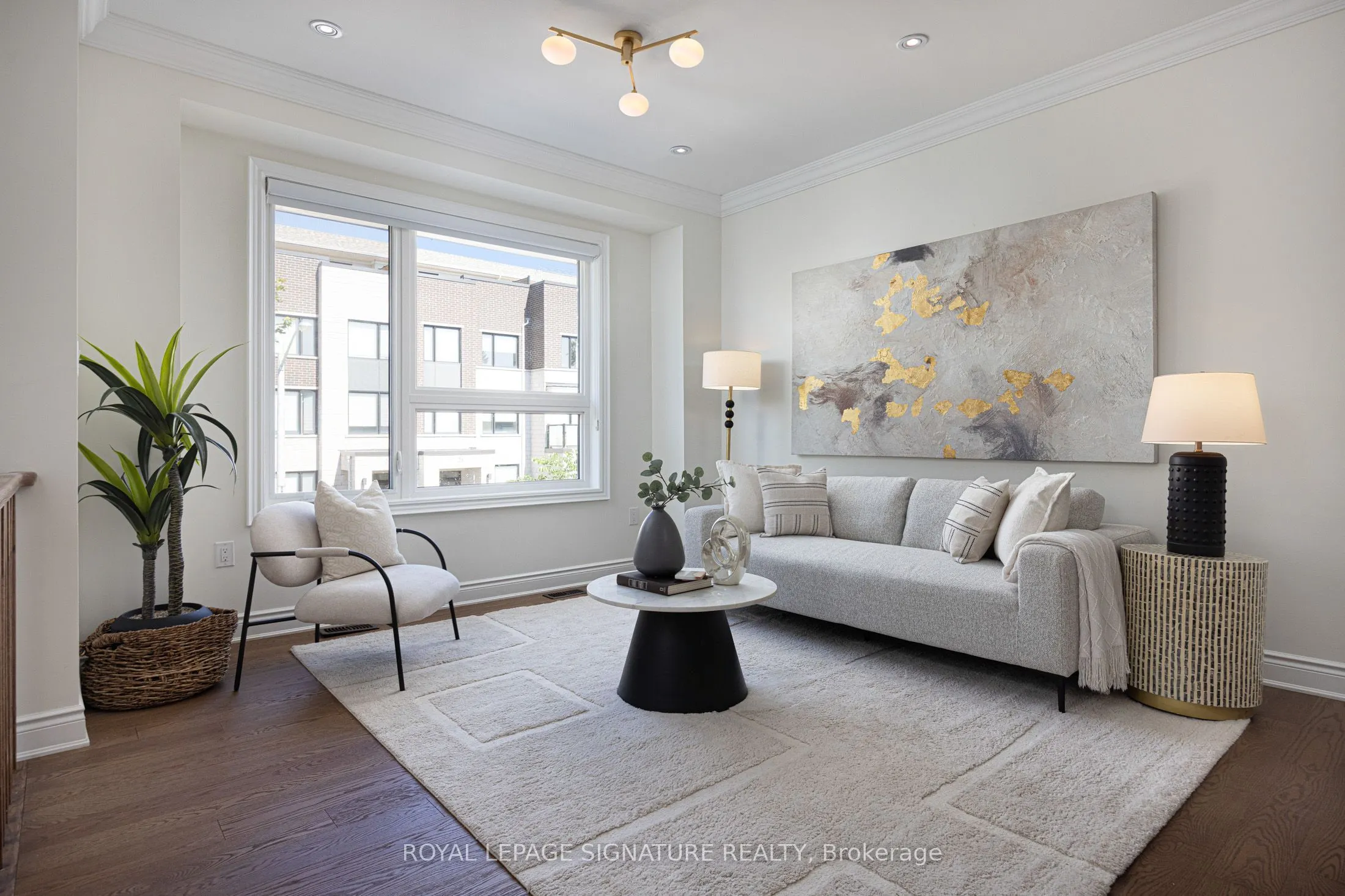 19 Hollyhock Court