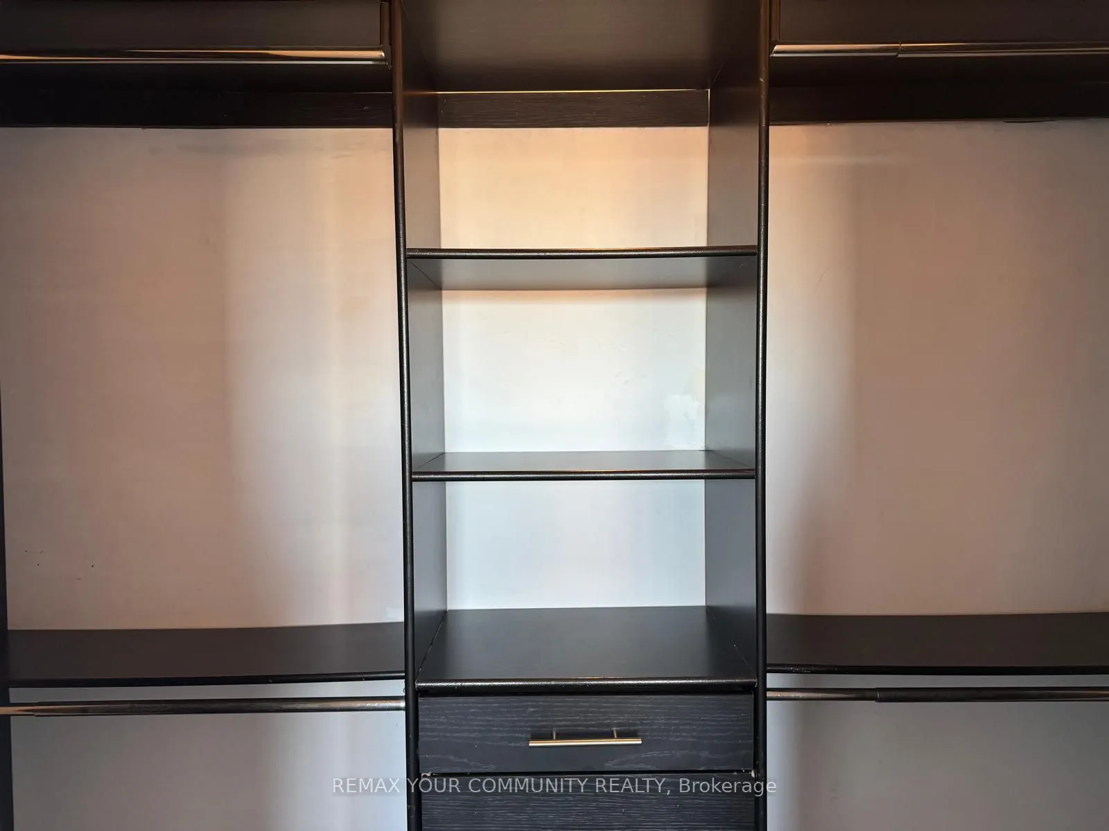 120 Dallimore Circle #827