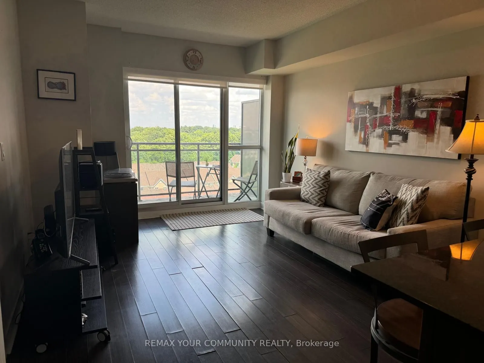 120 Dallimore Circle #827