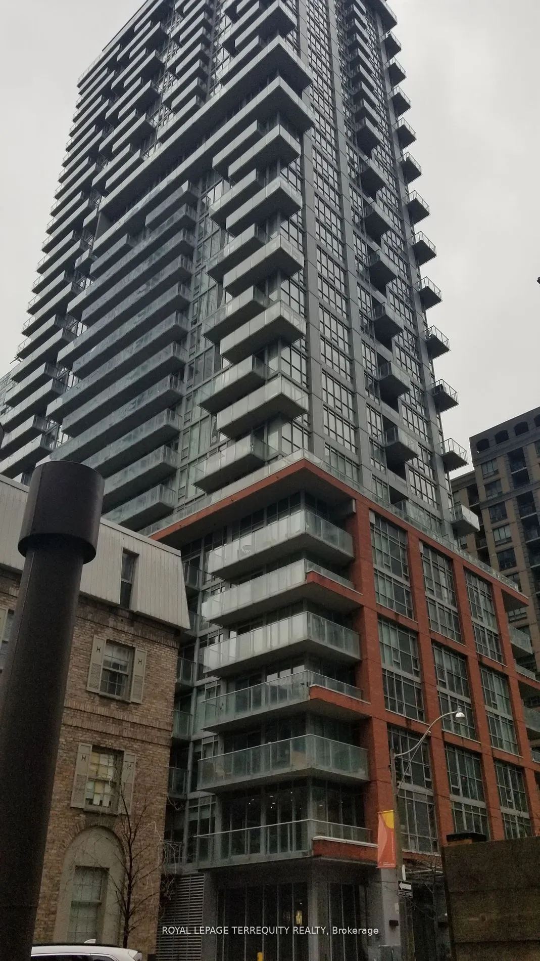 126 Simcoe Street #505