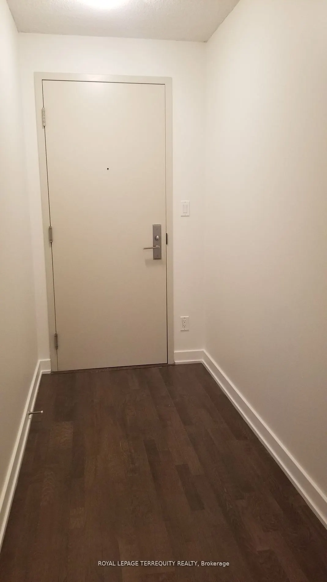 126 Simcoe Street #505