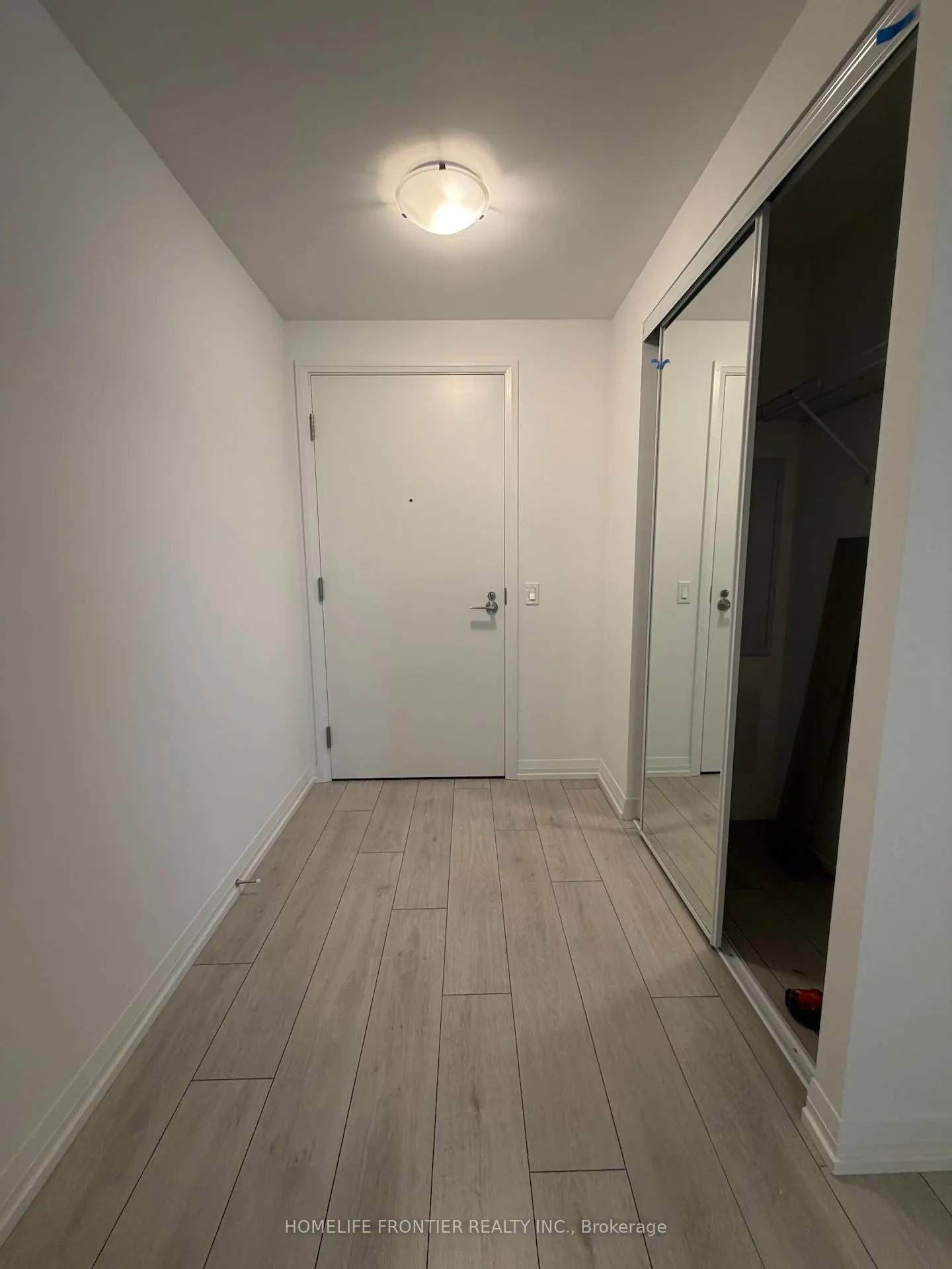 400 King Street W #3008