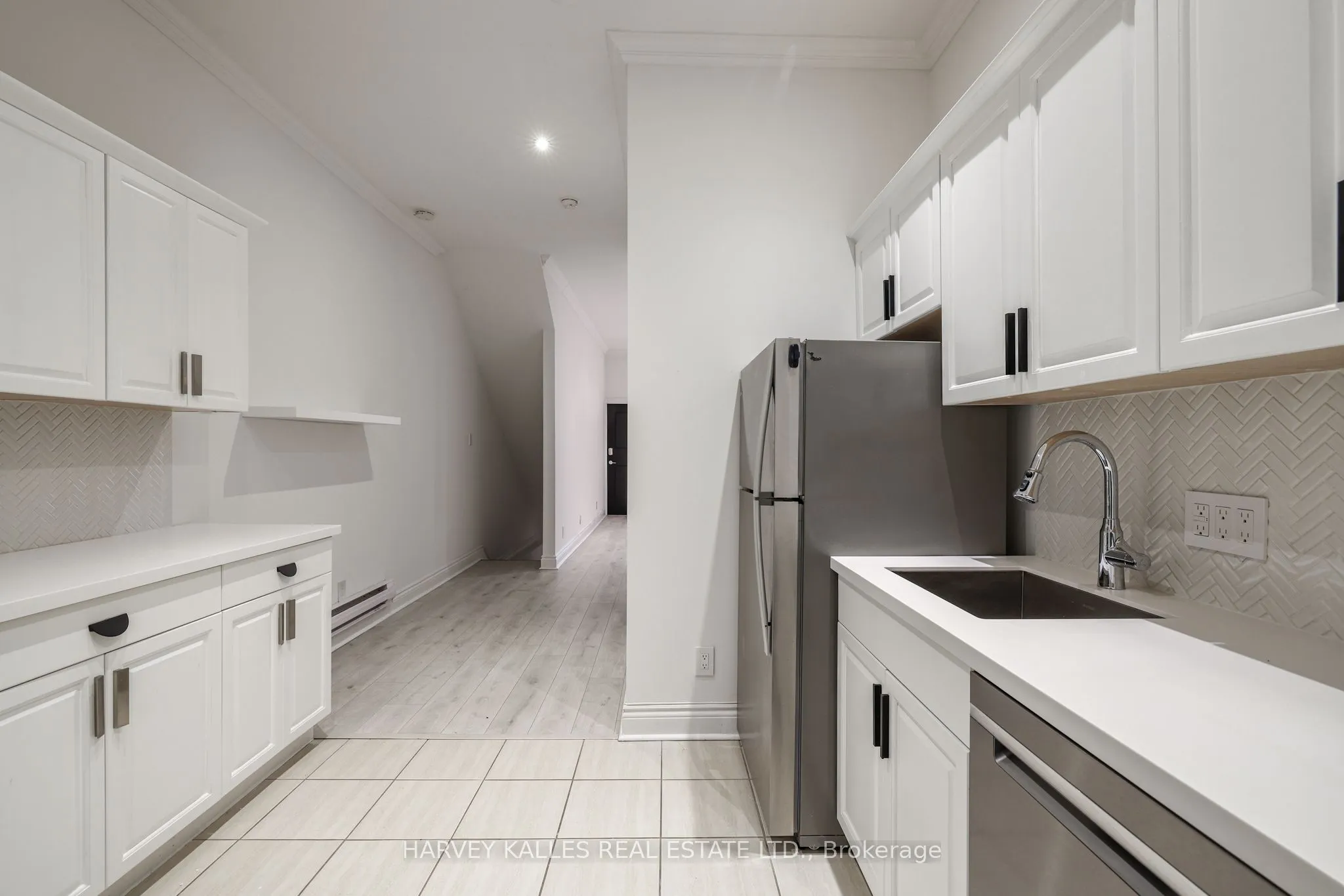 530 Richmond Street W