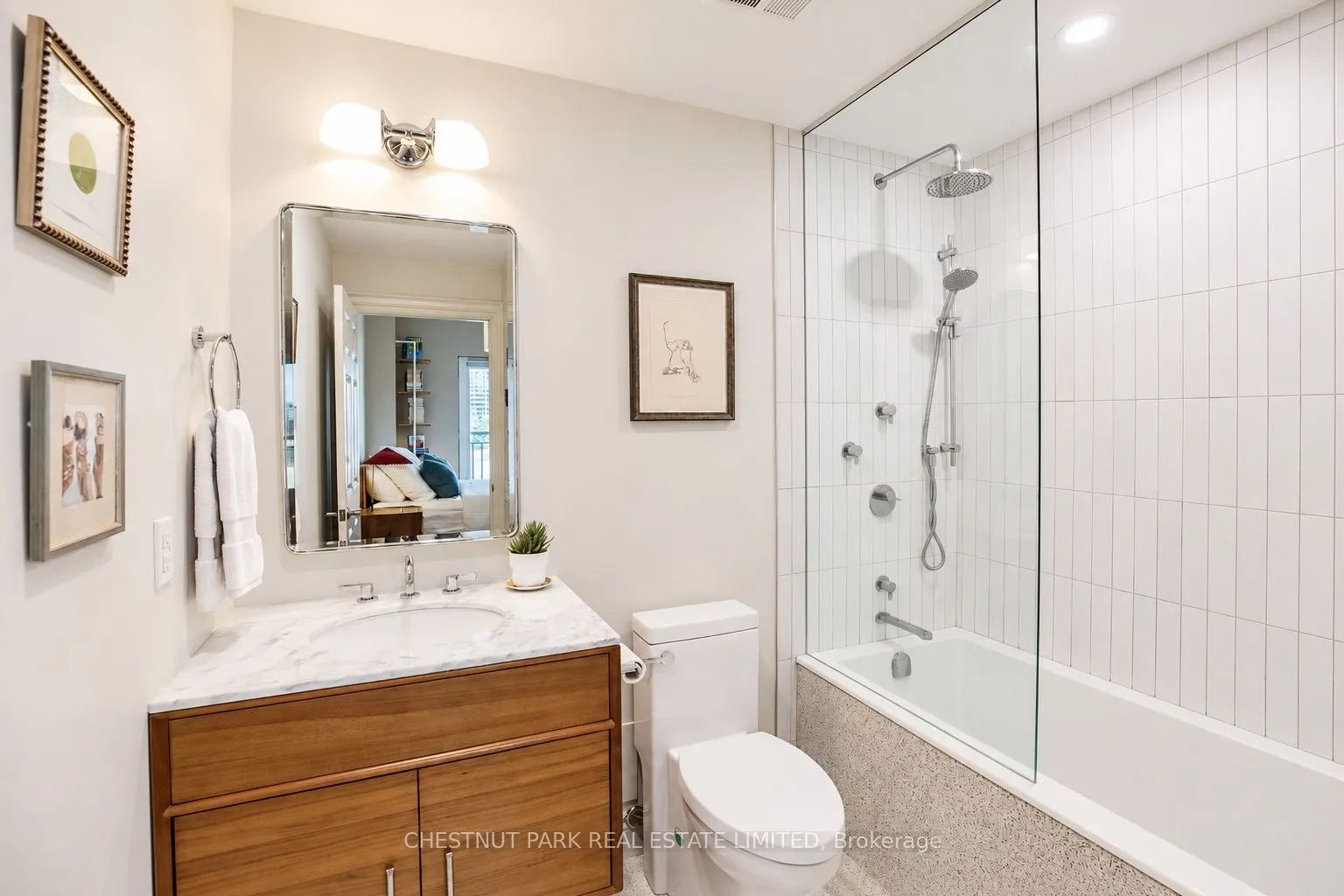 115 Richmond Street E #609