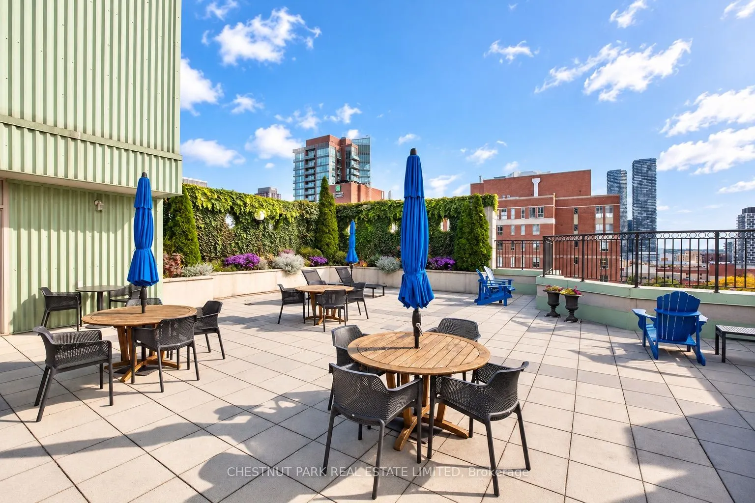 115 Richmond Street E #609