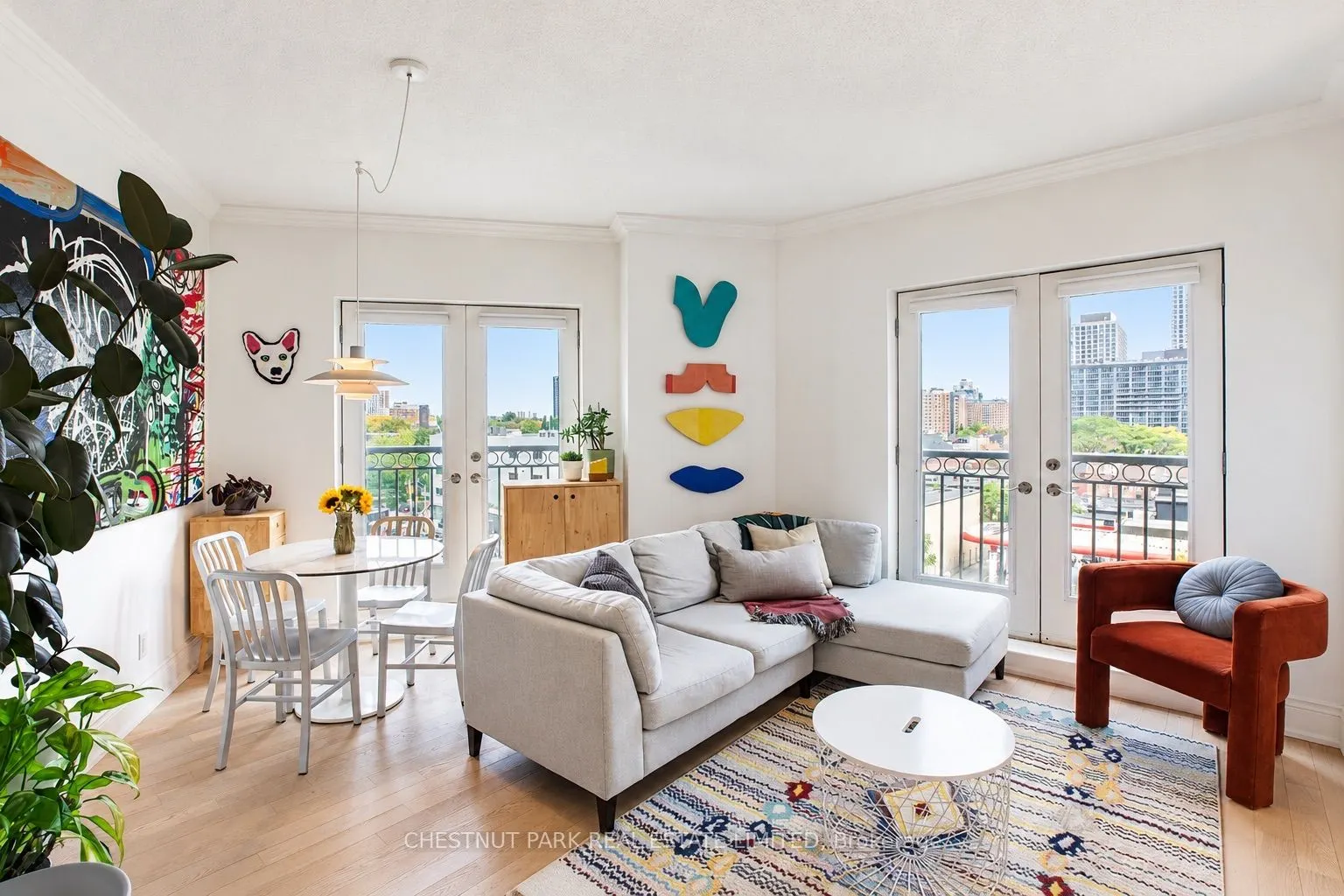 115 Richmond Street E #609