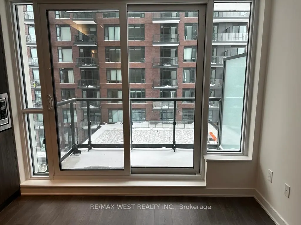 130 River Street E #706
