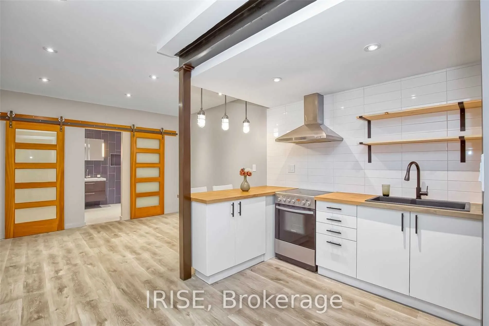66 Robina Avenue #Lower