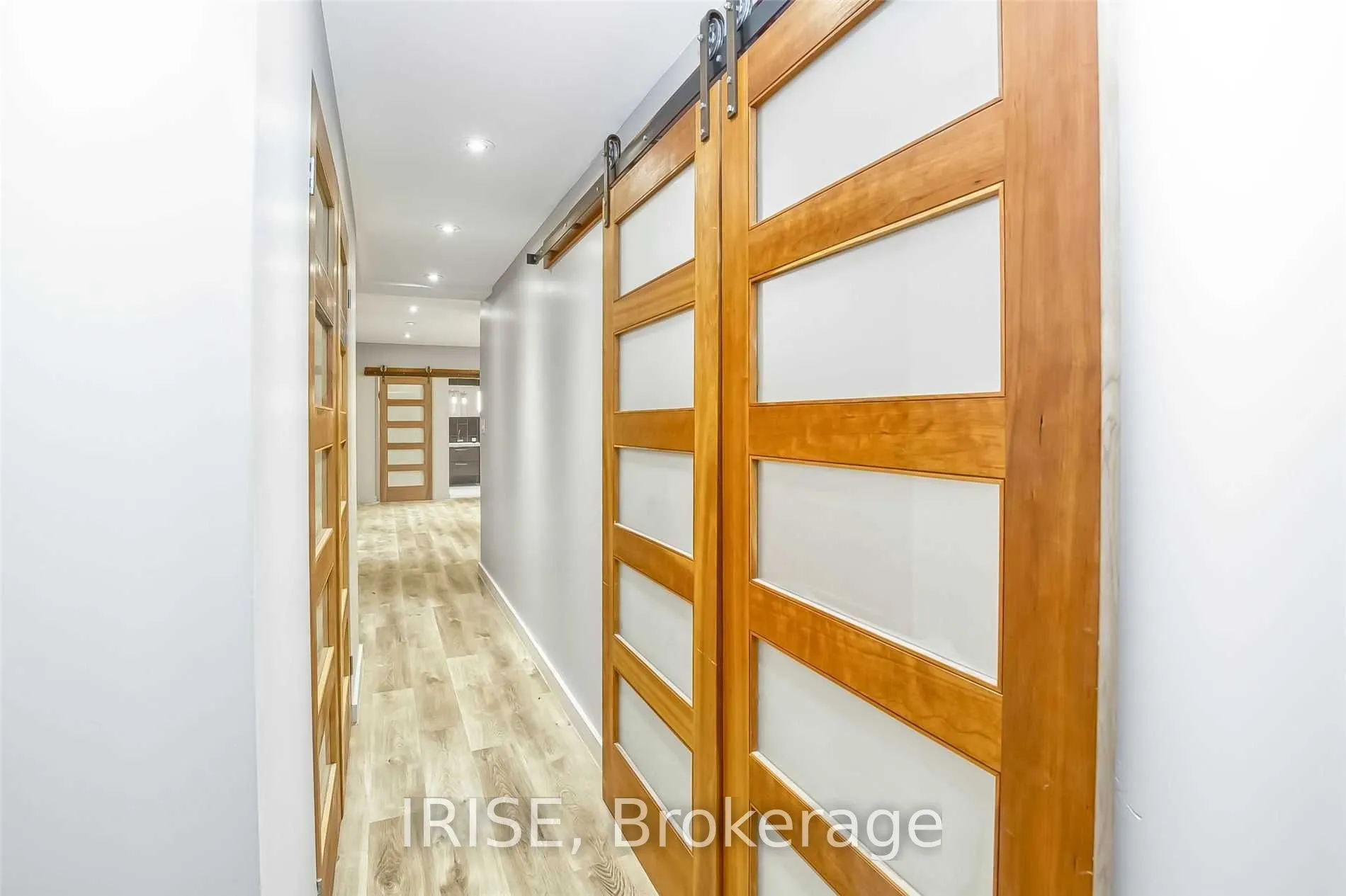66 Robina Avenue #Lower