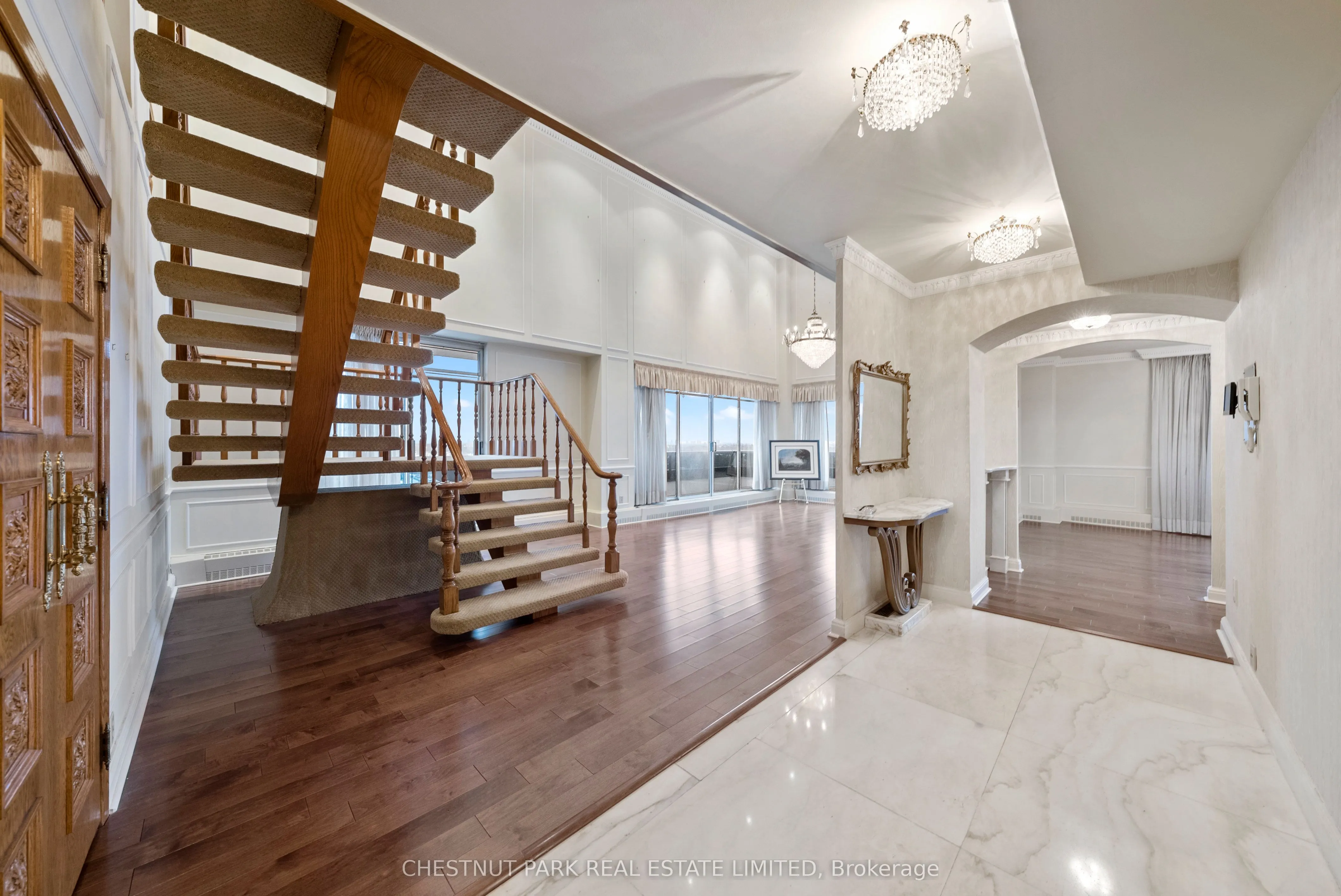 2600 Bathurst Street #PH 1