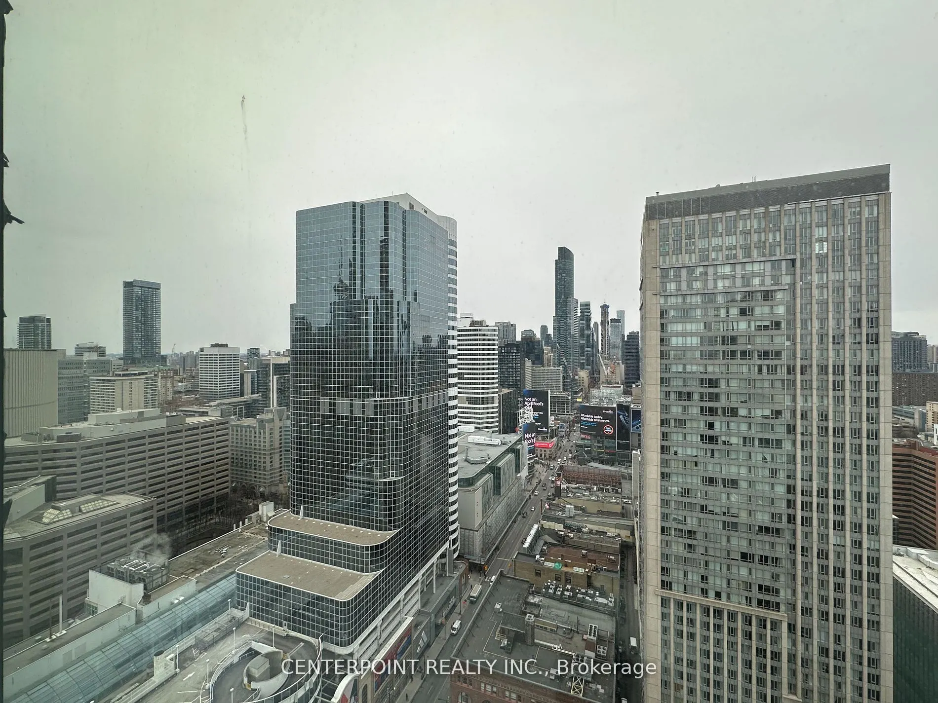 197 Yonge Street #2902
