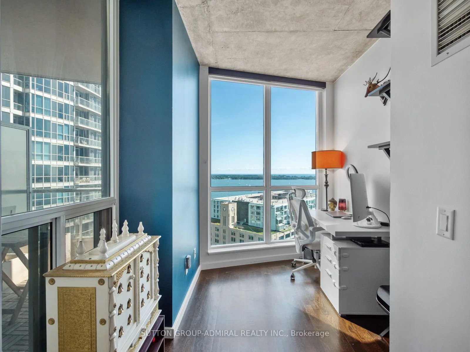 218 Queens Quay Boulevard W #2103