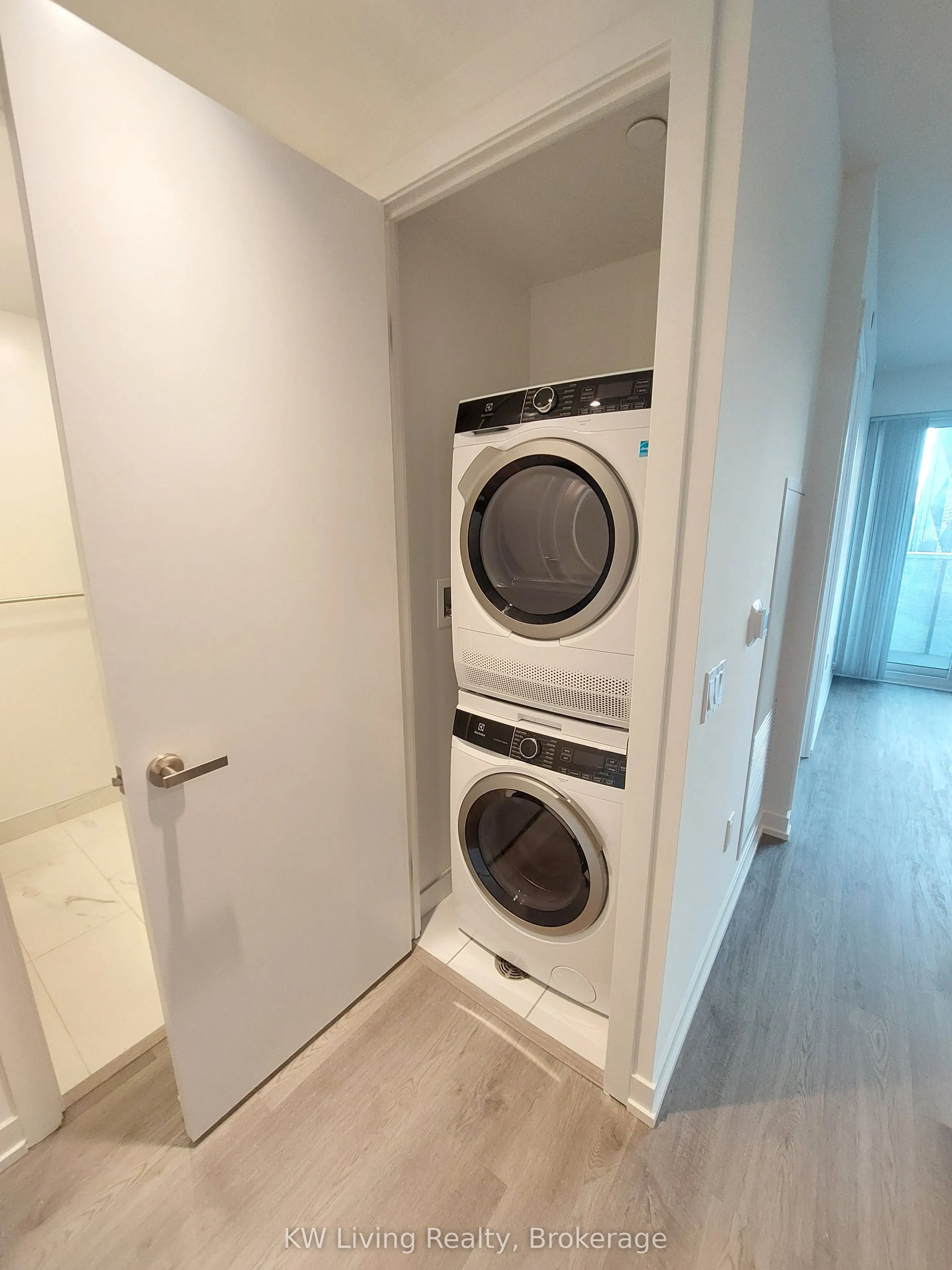 55 Cooper Street #2912