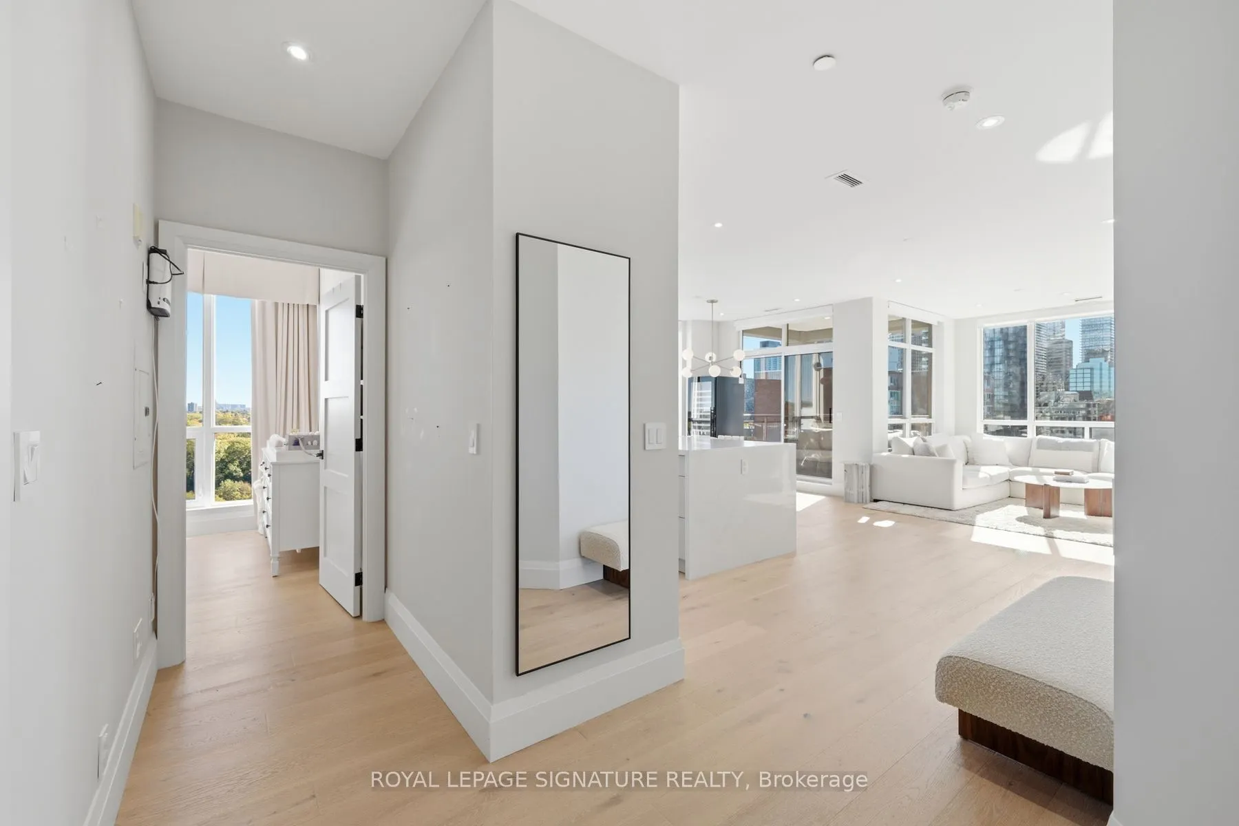 980 Yonge Street #1002