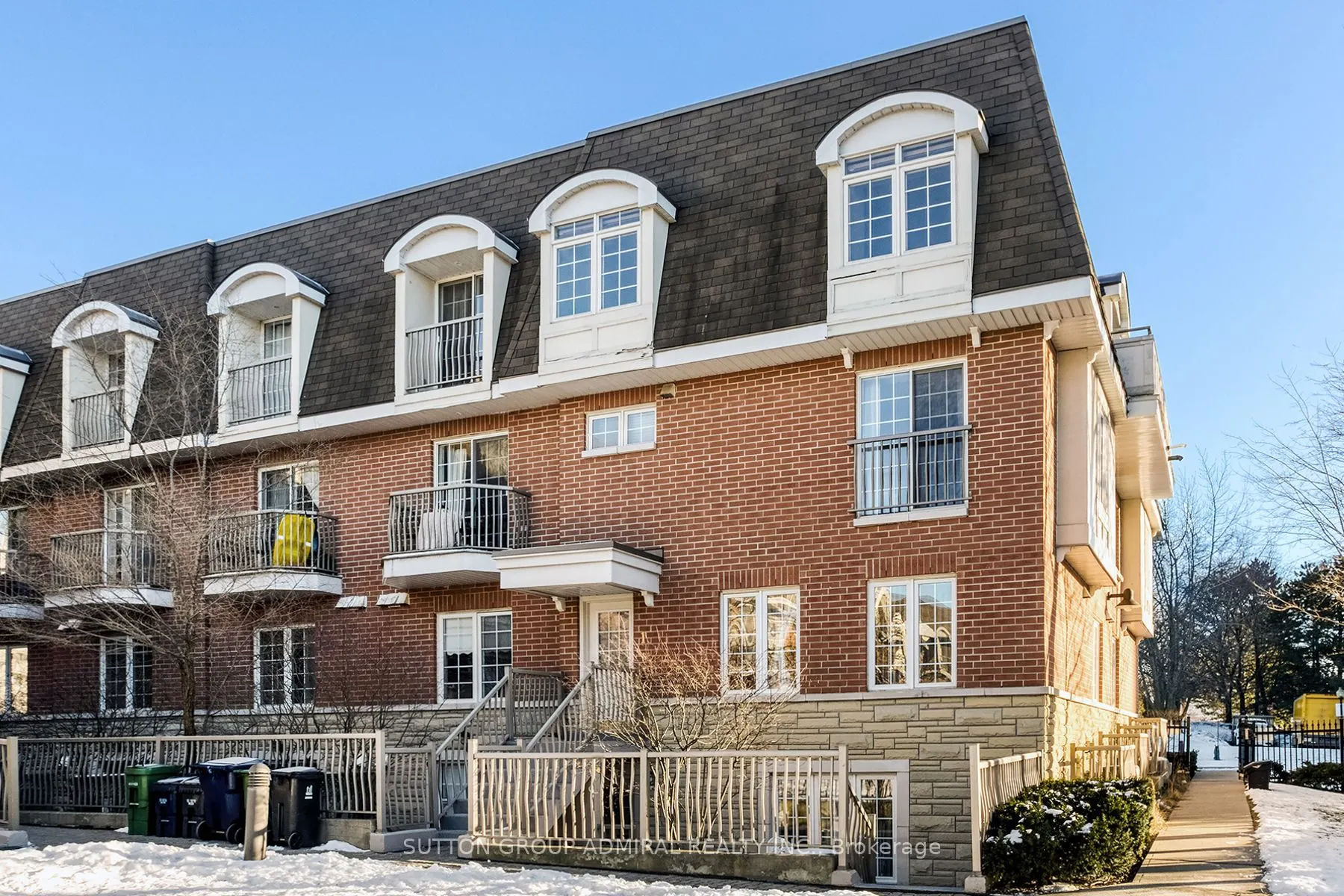 285 Antibes Drive N #1