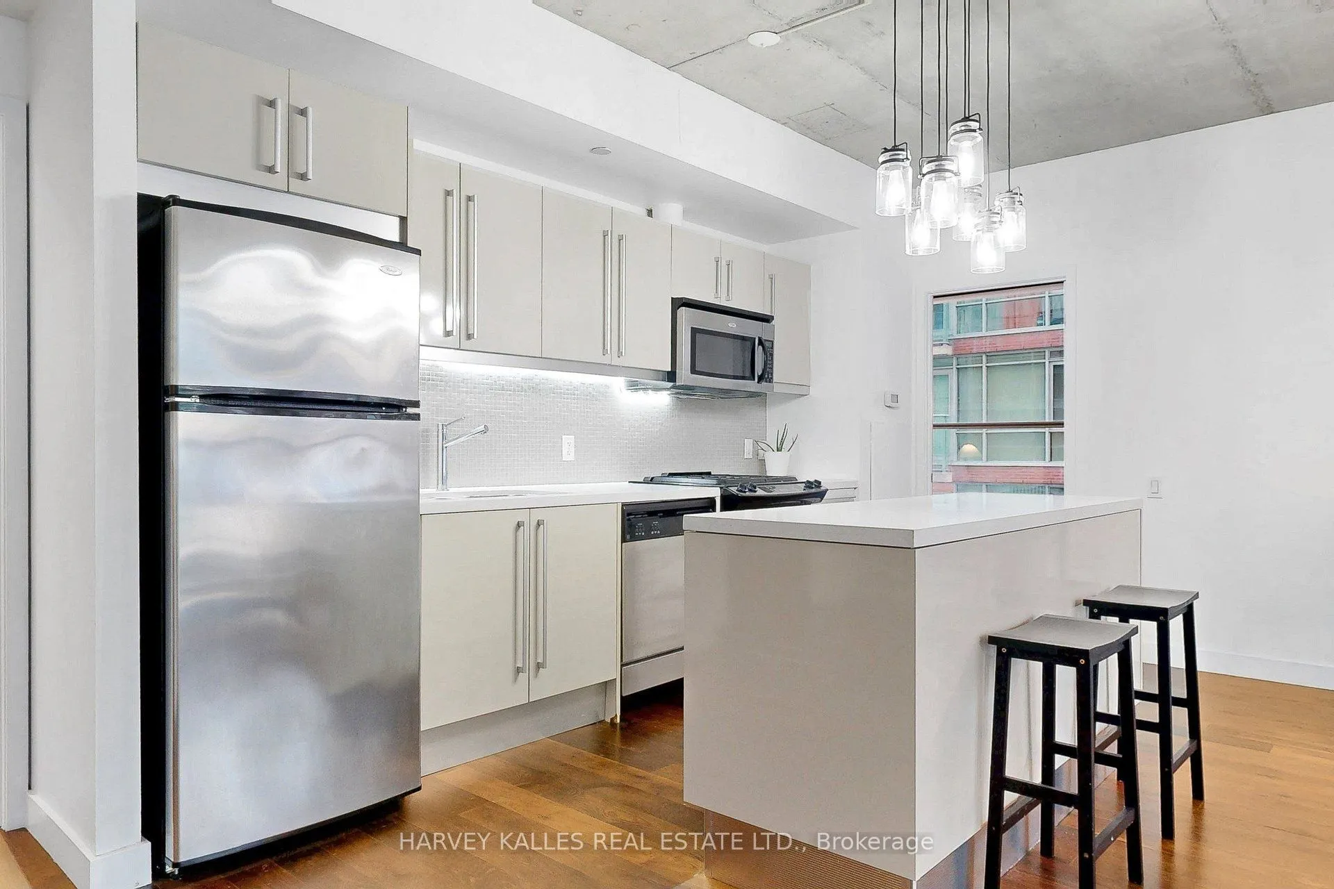 25 Oxley Street #410