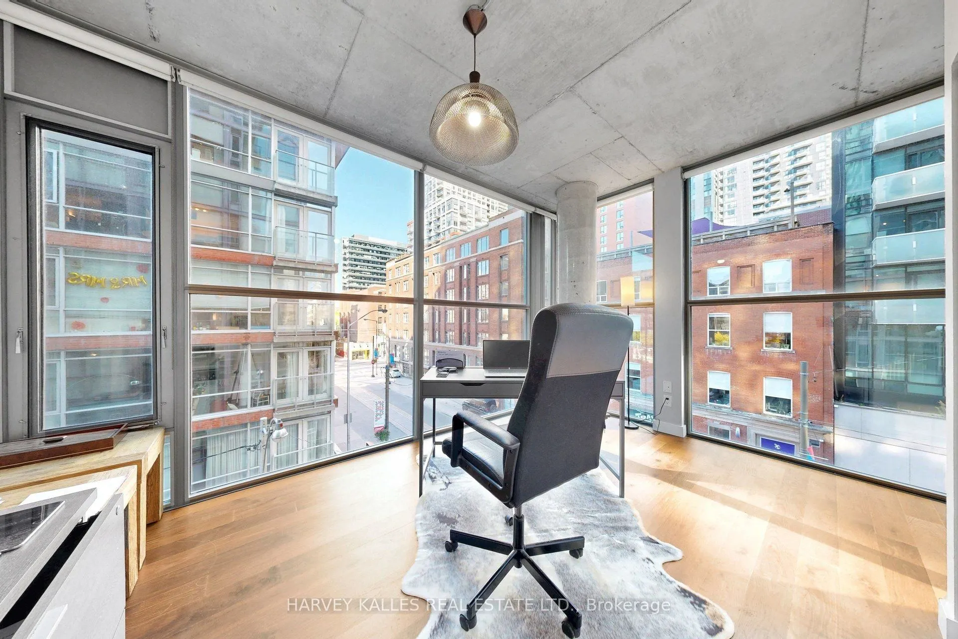 25 Oxley Street #410